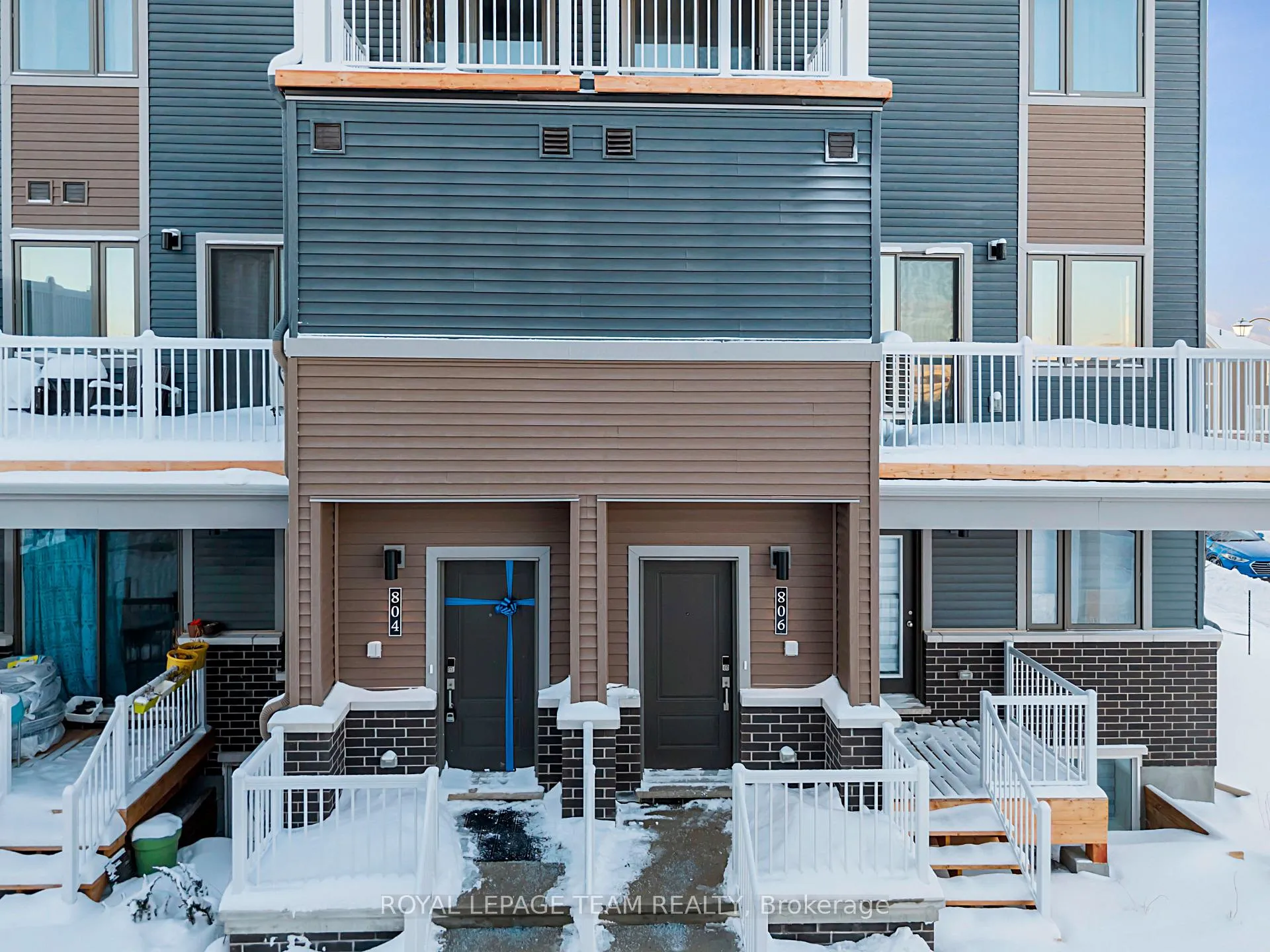 Photo 1 of 804 Parnian Private, Ottawa, Barrhaven - Half Moon Bay — HOMEH