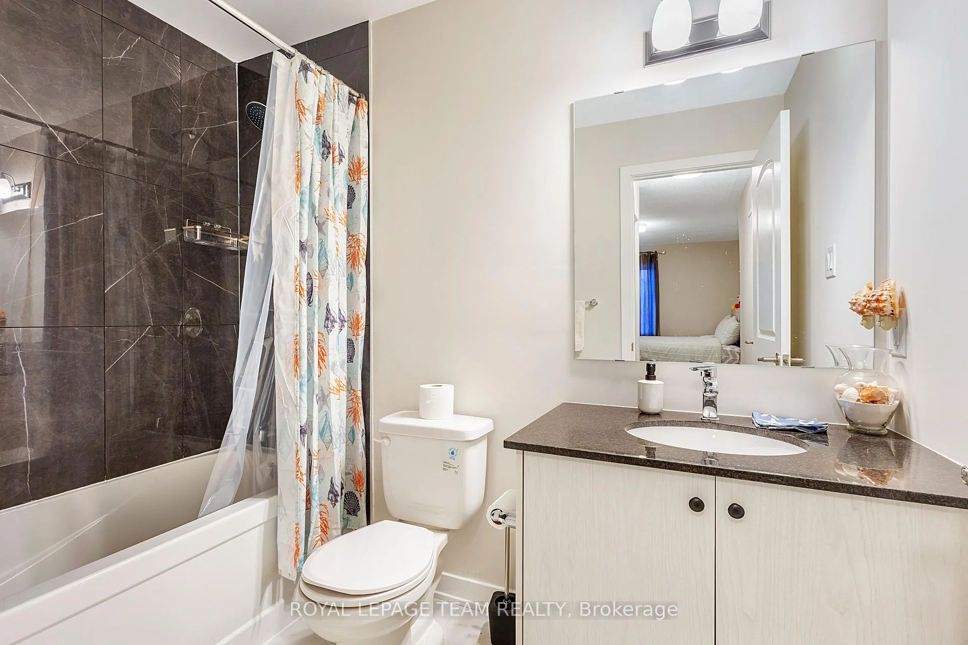 Photo 14 of 804 Parnian Private, Ottawa, Barrhaven - Half Moon Bay — HOMEH
