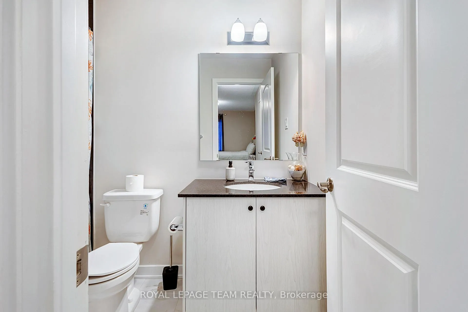 Photo 15 of 804 Parnian Private, Ottawa, Barrhaven - Half Moon Bay — HOMEH