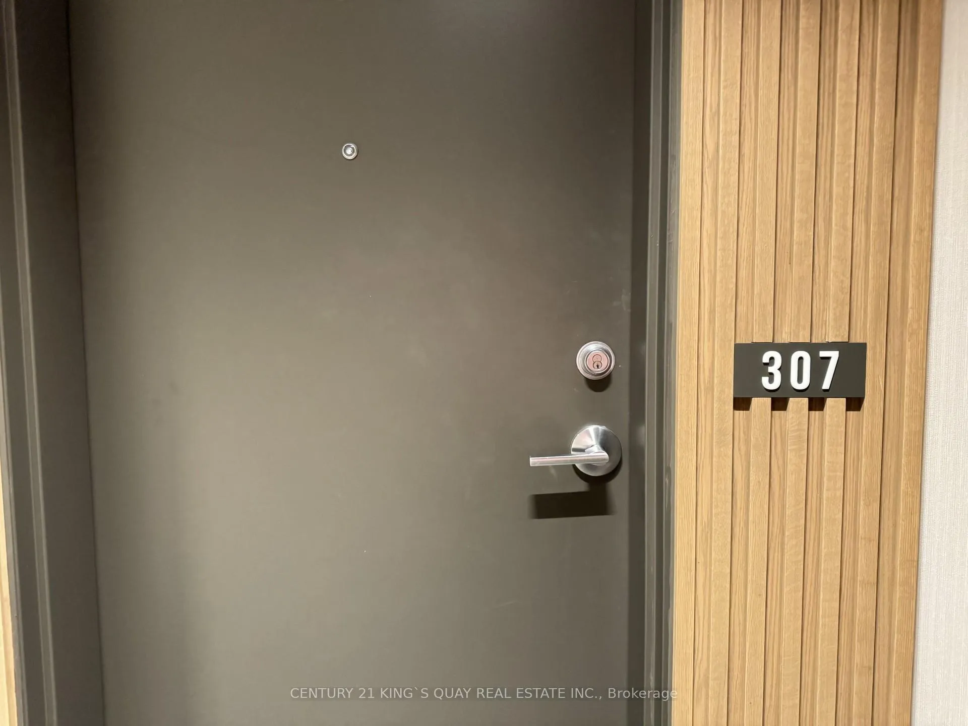 Photo 5 of Unit 307, 385 Arctic Red Drive, Oshawa, Windfields — HOMEH