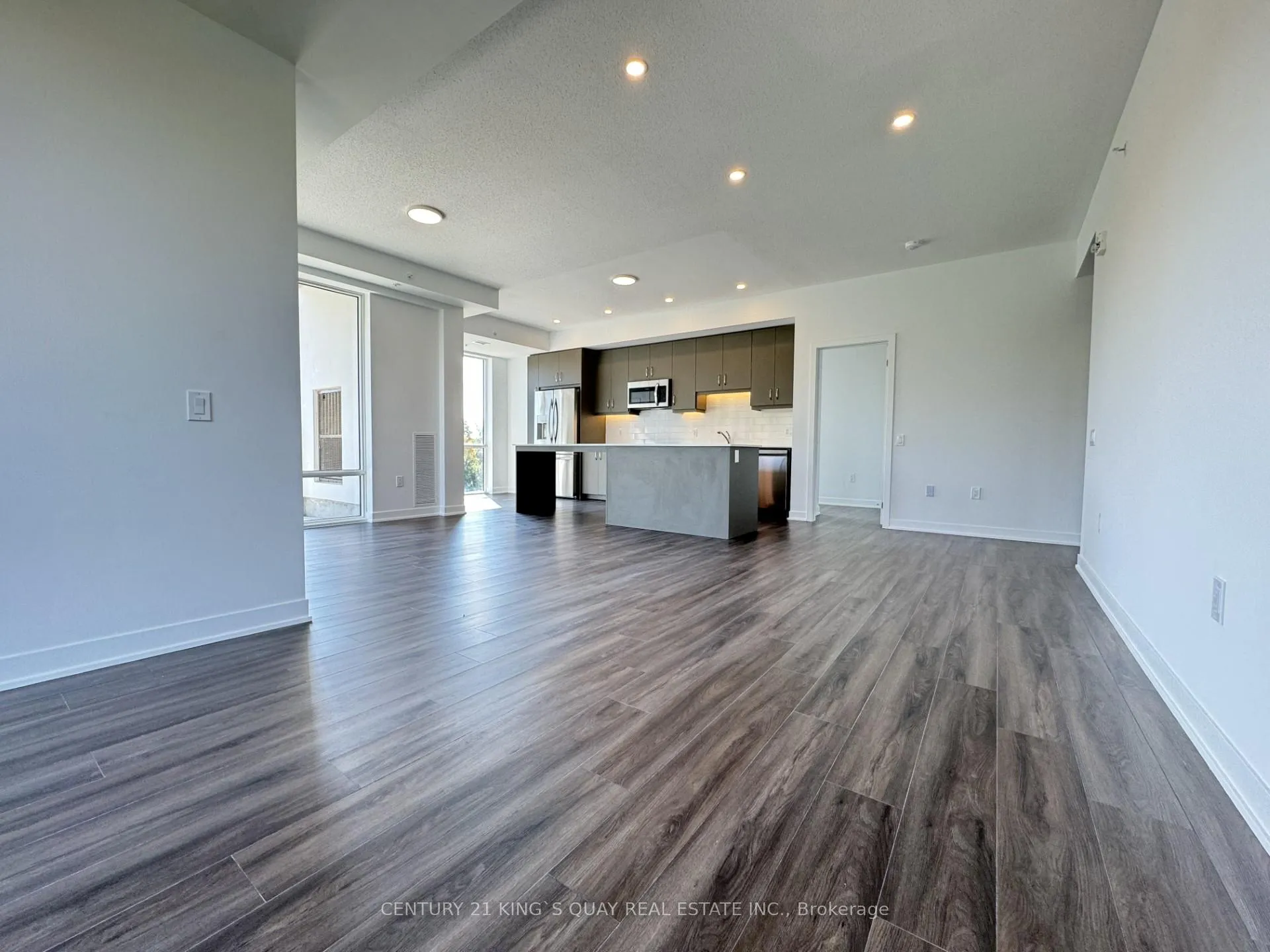 Photo 12 of Unit 307, 385 Arctic Red Drive, Oshawa, Windfields — HOMEH