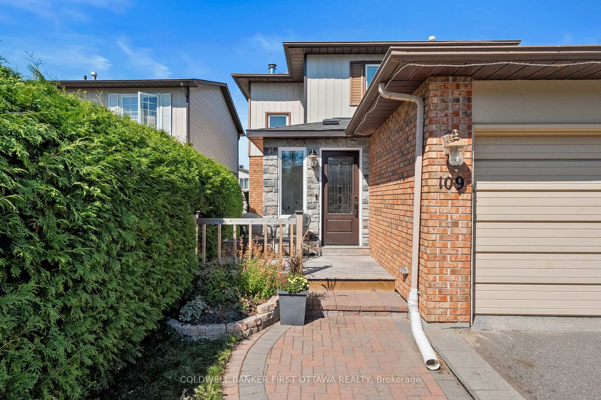 Photo 1 of 109 Borga Crescent, Ottawa, Hunt Club Park/Greenboro — HOMEH