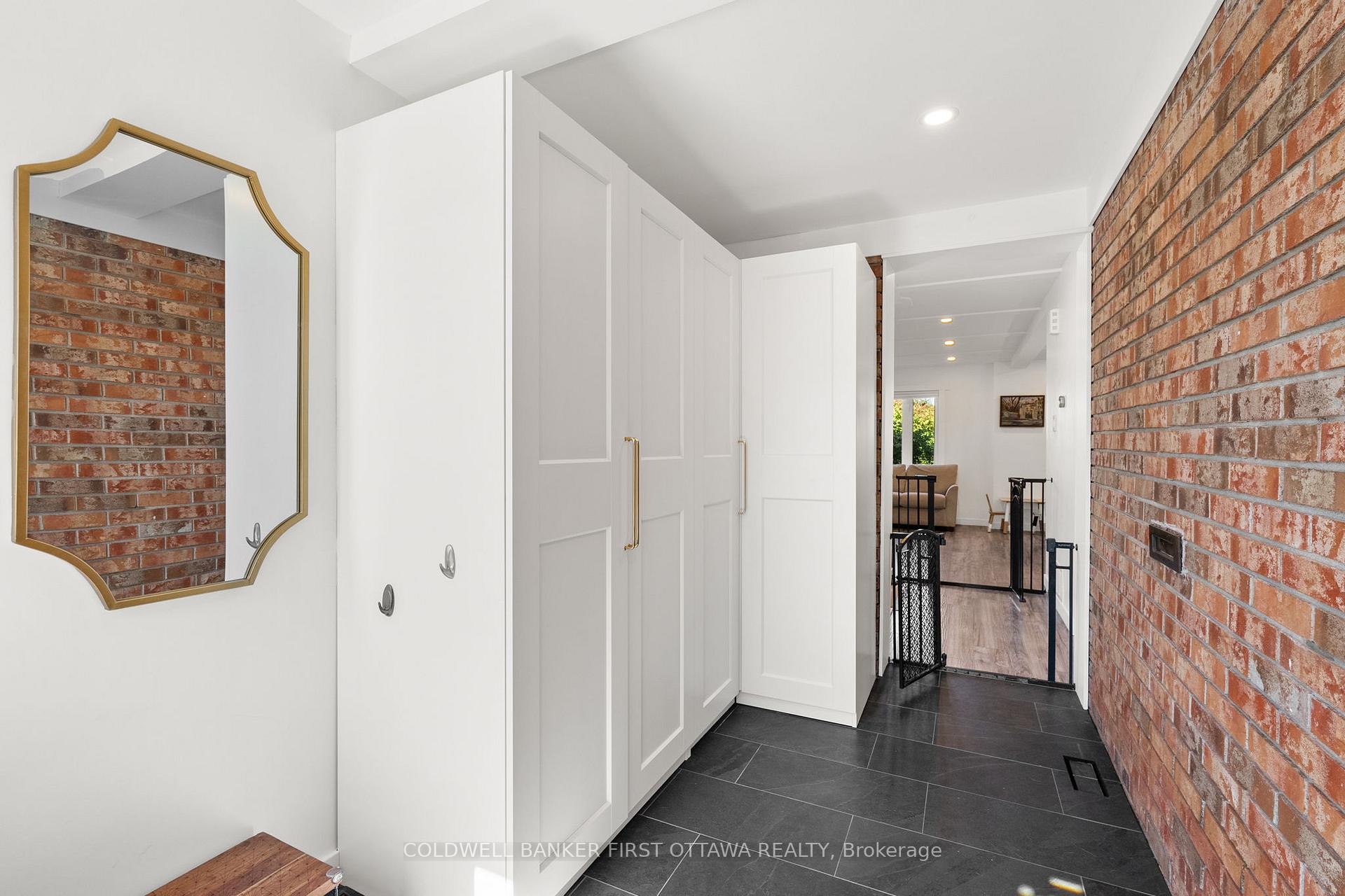 Photo 4 of 109 Borga Crescent, Ottawa, Hunt Club Park/Greenboro — HOMEH