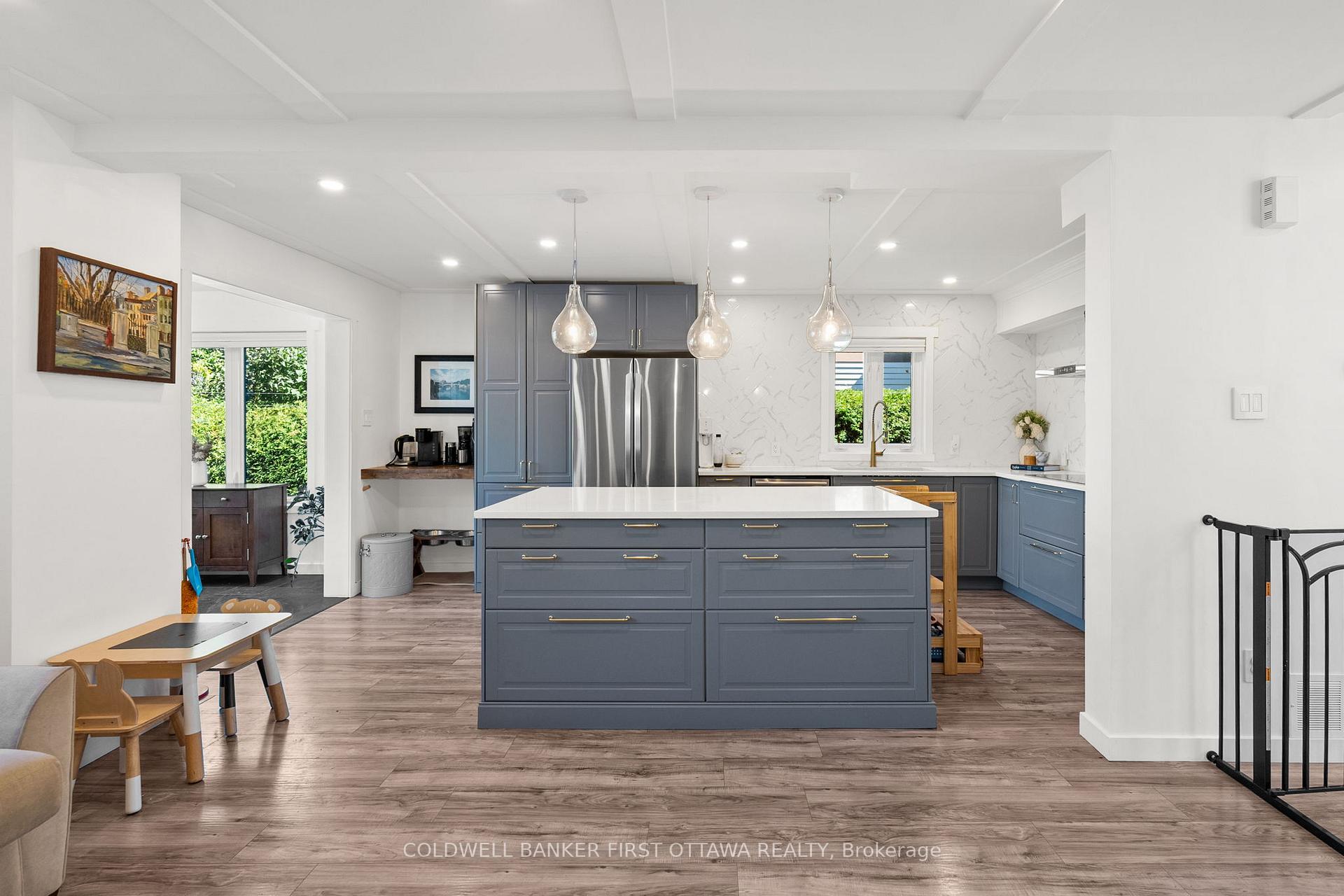 Photo 9 of 109 Borga Crescent, Ottawa, Hunt Club Park/Greenboro — HOMEH