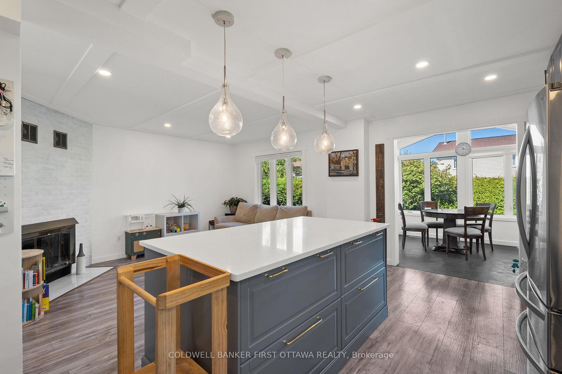 Photo 10 of 109 Borga Crescent, Ottawa, Hunt Club Park/Greenboro — HOMEH