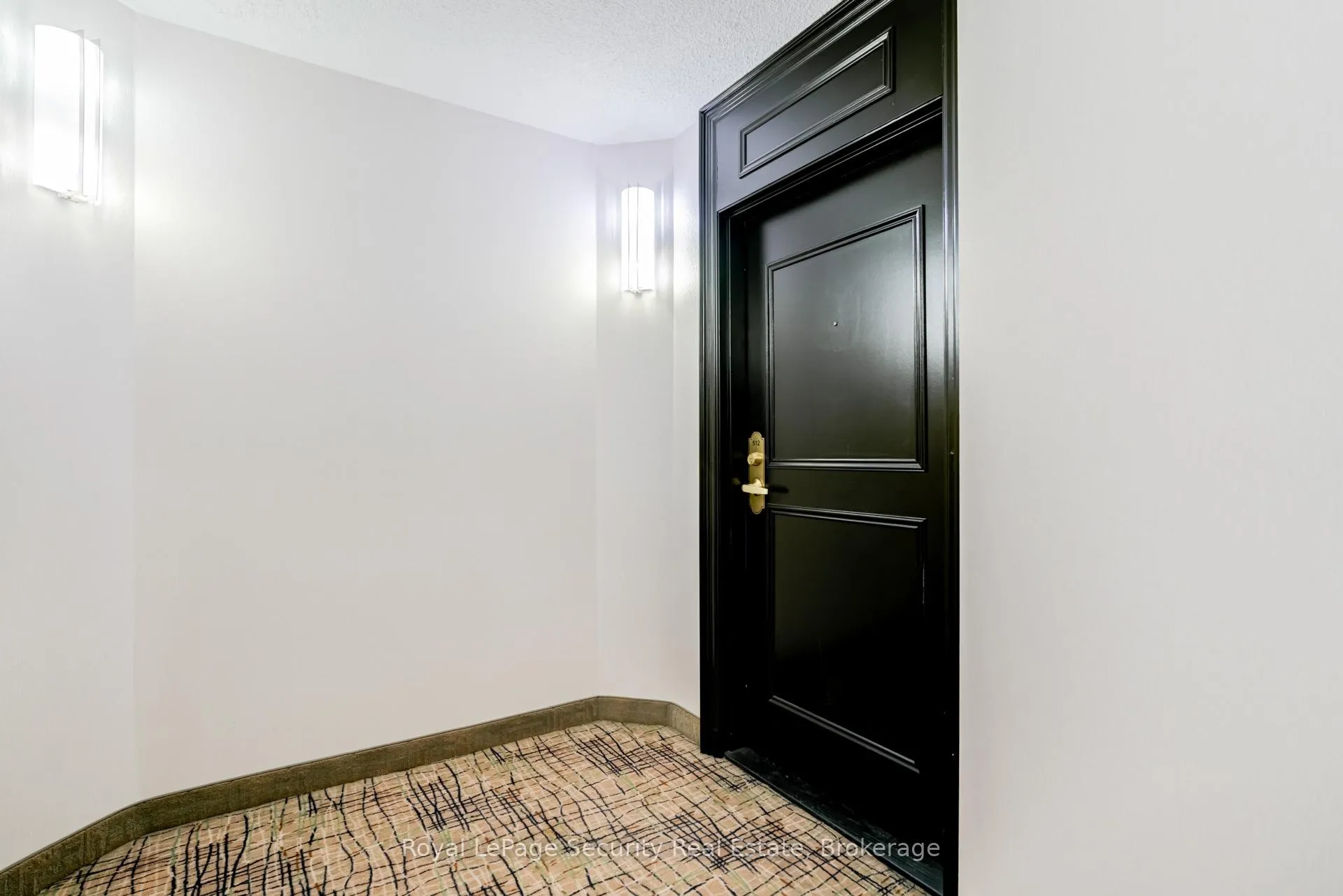 Photo 5 of Unit 512, 1 Emerald Lane, Vaughan, Crestwood-Springfarm-Yorkhill — HOMEH