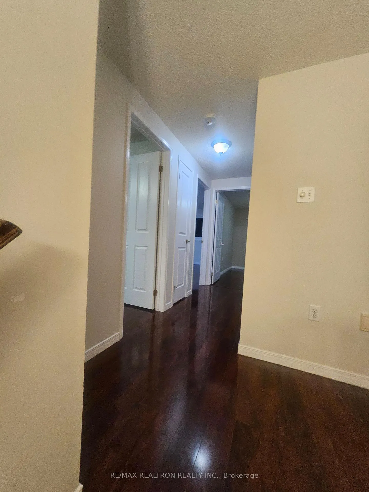 Photo 6 of Unit Main, 11 Finlay Road, Barrie, Sunnidale — HOMEH