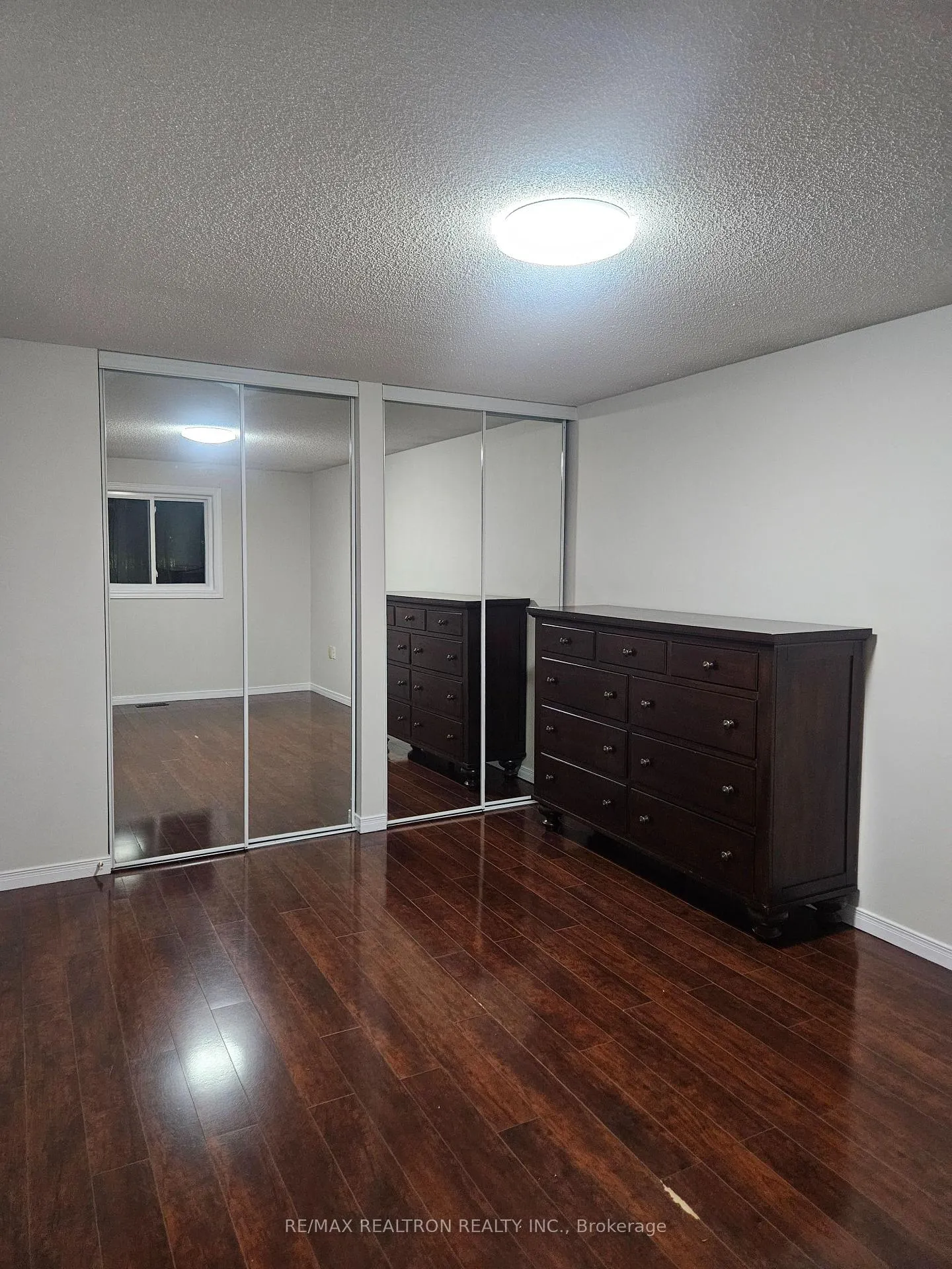 Photo 11 of Unit Main, 11 Finlay Road, Barrie, Sunnidale — HOMEH