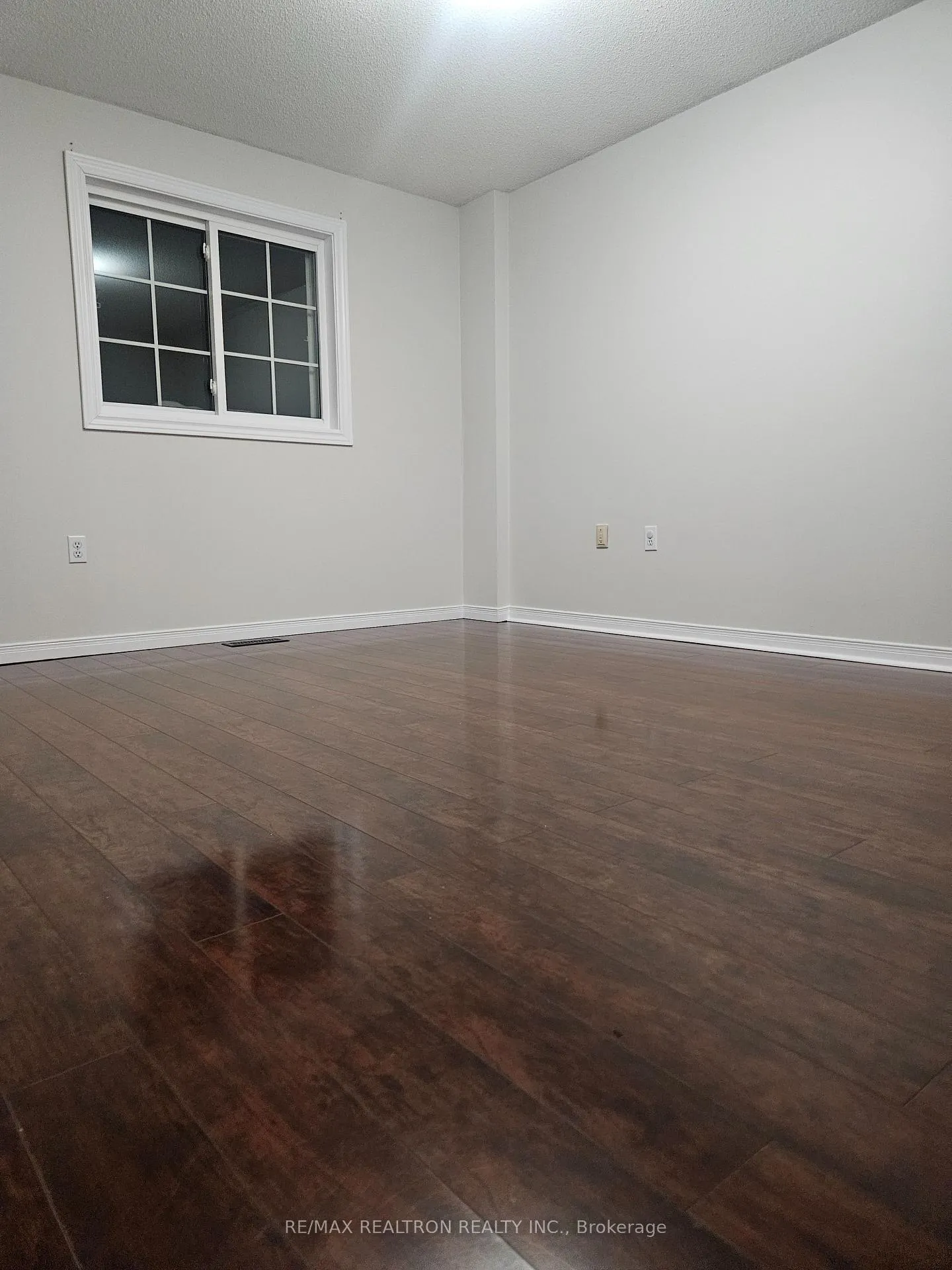 Photo 12 of Unit Main, 11 Finlay Road, Barrie, Sunnidale — HOMEH