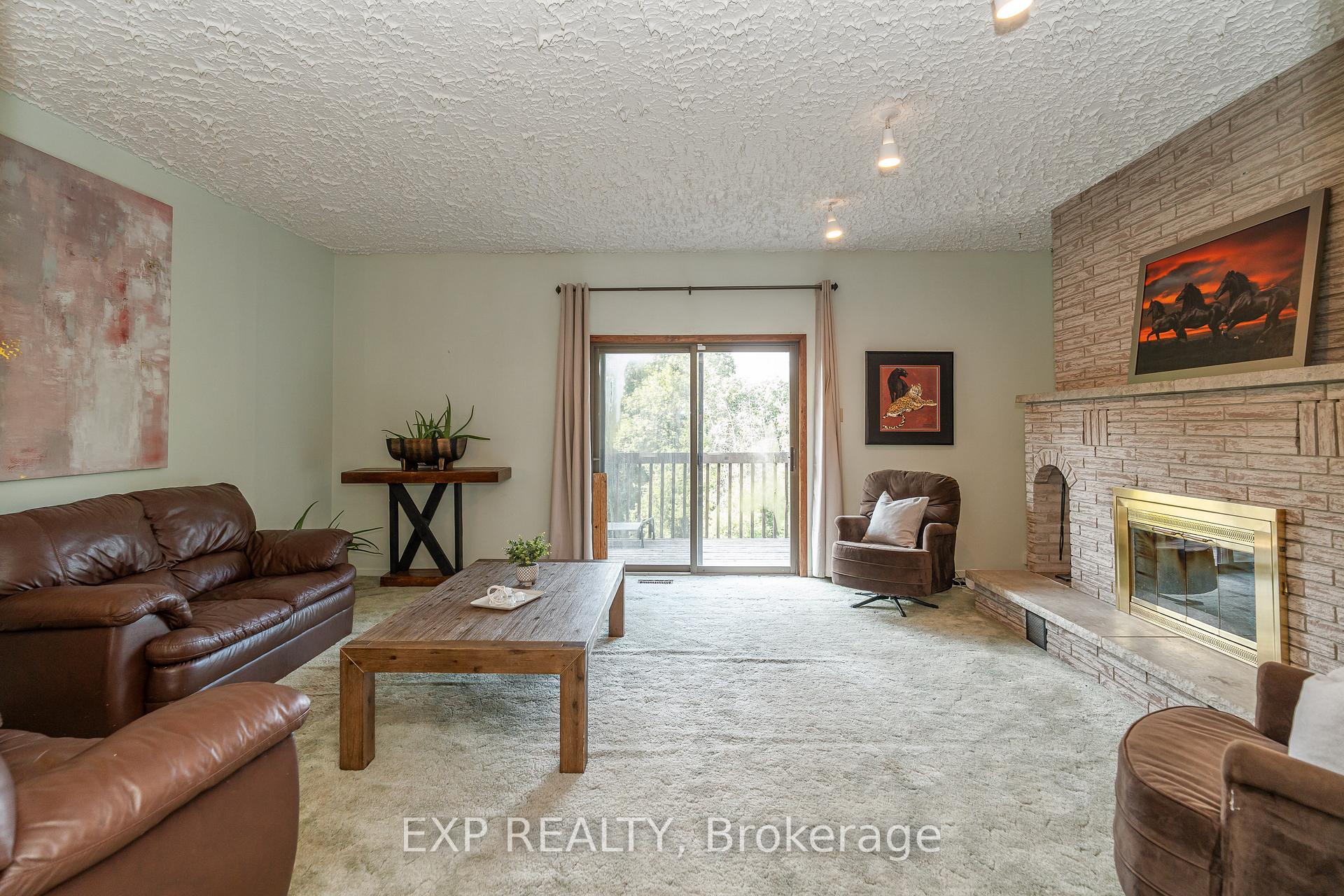 Photo 3 of 1437 Usborne Street, McNab/Braeside, Mcnab/Braeside Twps — HOMEH