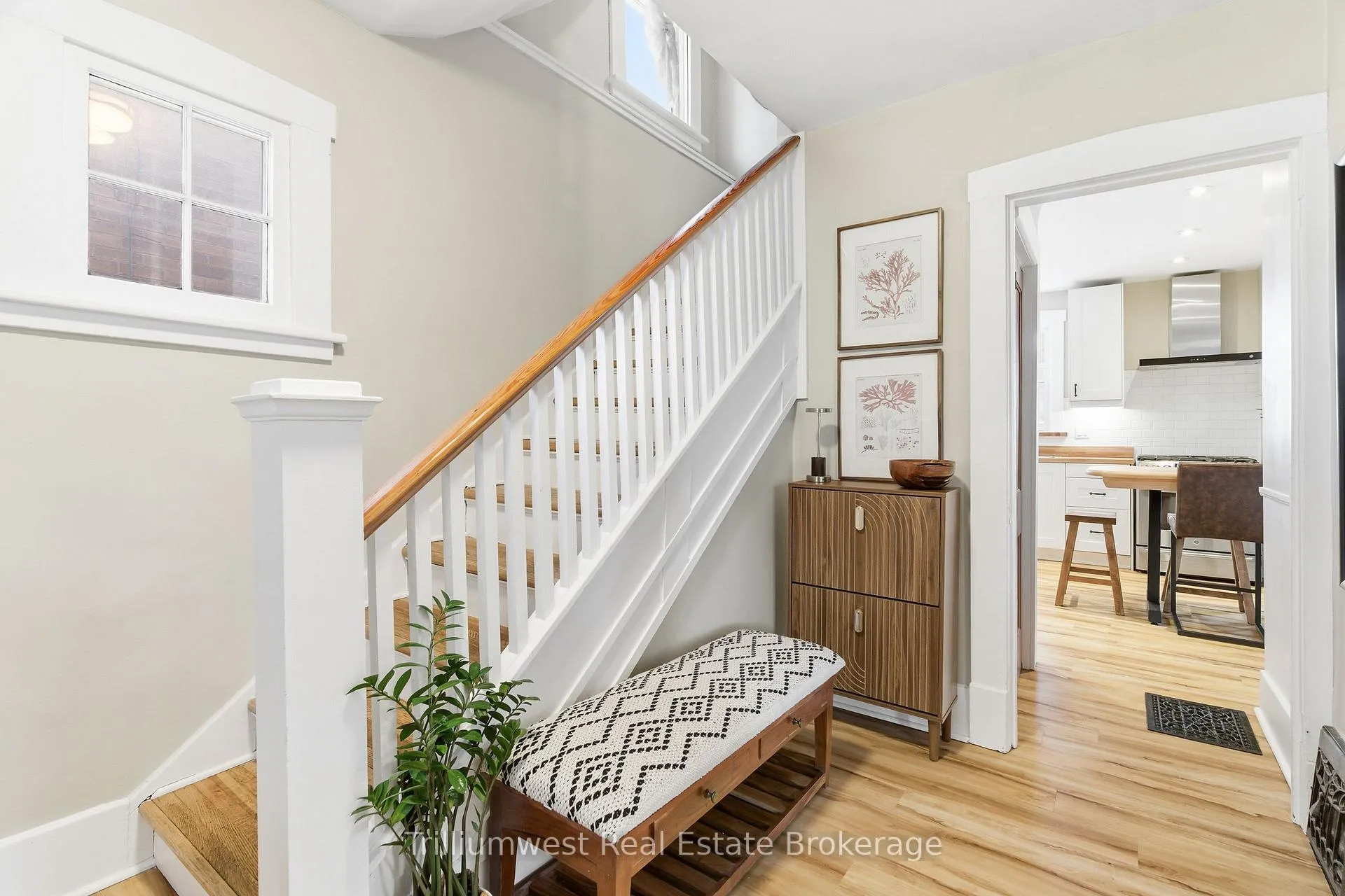Photo 6 of 174 Suffolk Street W, Guelph, Downtown — HOMEH