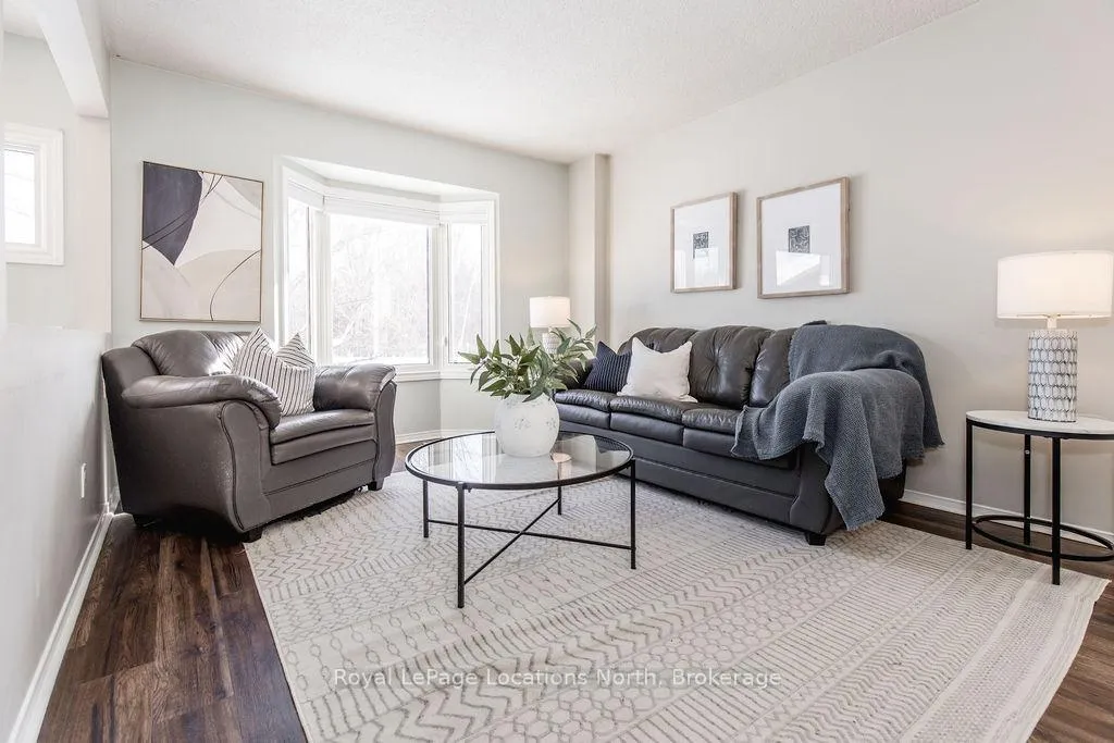 Photo 3 of 52 Royal Beech Drive, Wasaga Beach — HOMEH