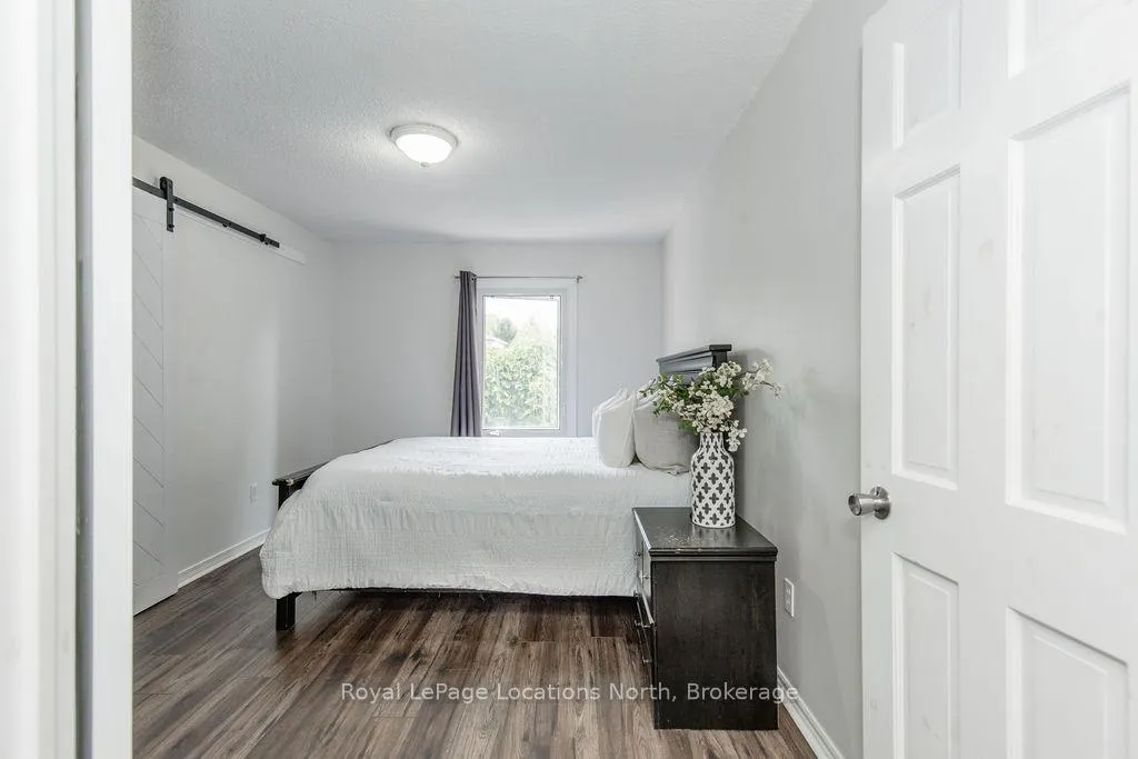 Photo 12 of 52 Royal Beech Drive, Wasaga Beach — HOMEH