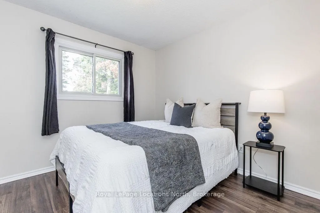 Photo 15 of 52 Royal Beech Drive, Wasaga Beach — HOMEH