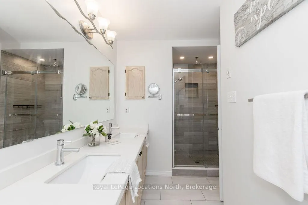 Photo 19 of 52 Royal Beech Drive, Wasaga Beach — HOMEH