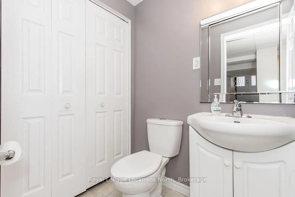 Photo 28 of 52 Royal Beech Drive, Wasaga Beach — HOMEH