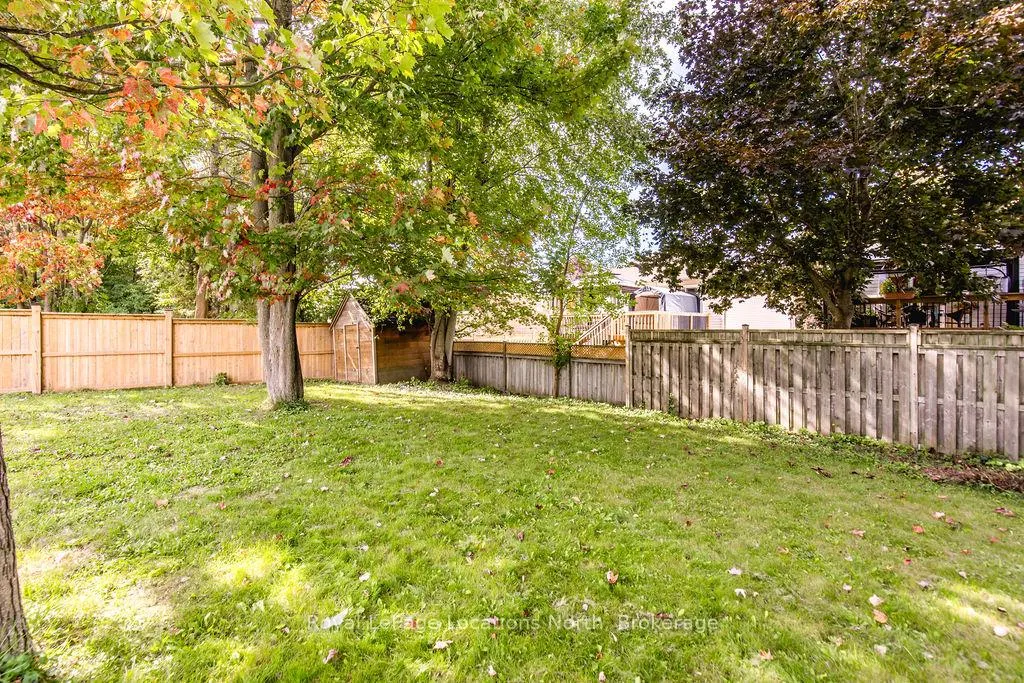 Photo 34 of 52 Royal Beech Drive, Wasaga Beach — HOMEH