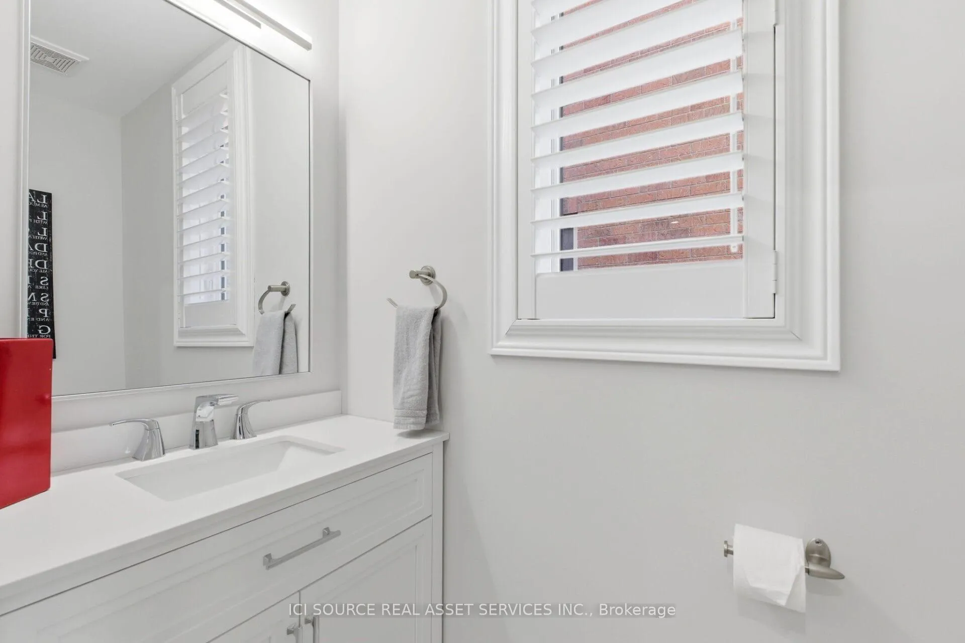 Photo 15 of 409 Valridge Drive, Hamilton, Ancaster — HOMEH