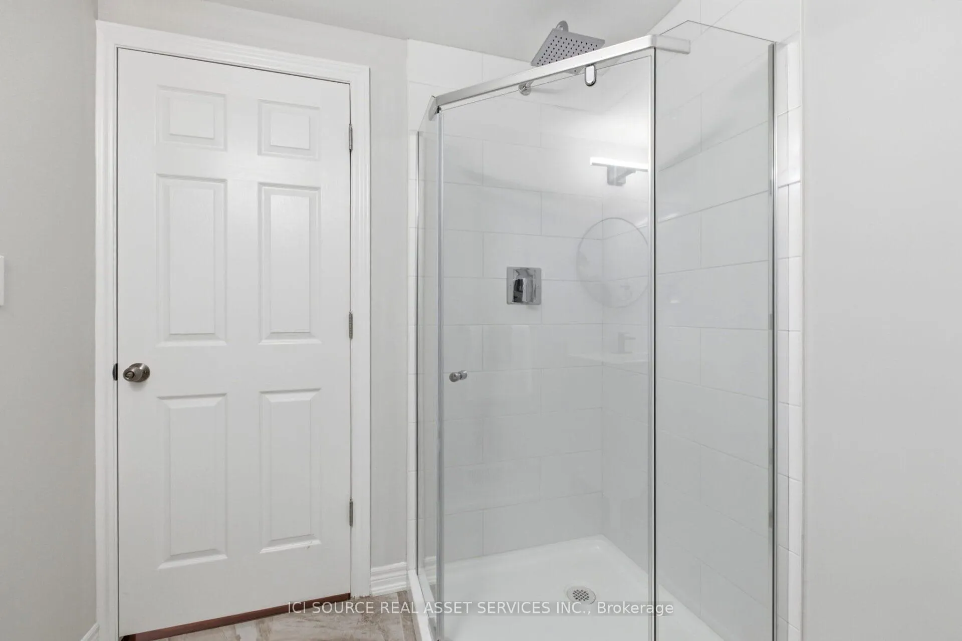 Photo 33 of 409 Valridge Drive, Hamilton, Ancaster — HOMEH