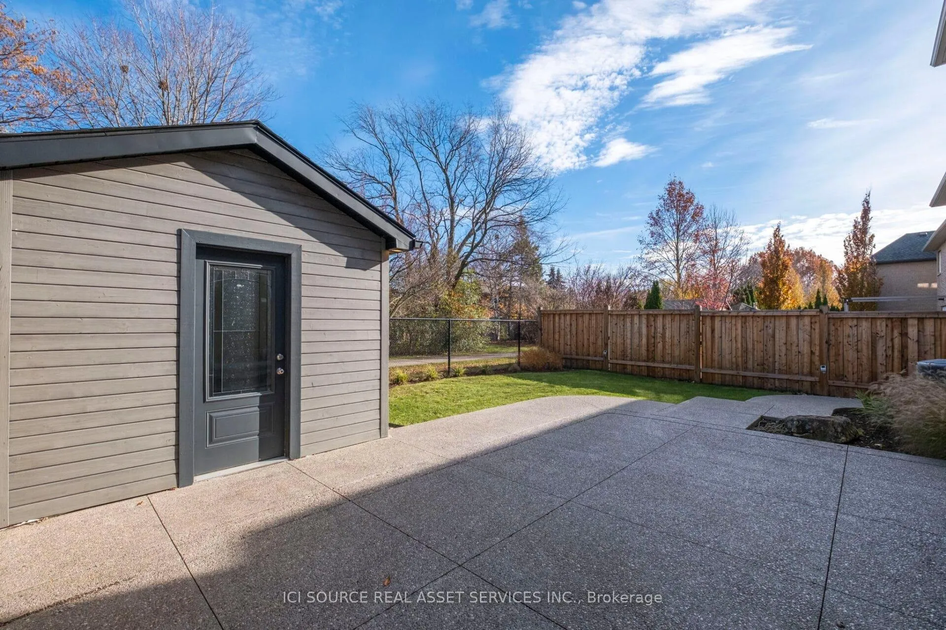 Photo 34 of 409 Valridge Drive, Hamilton, Ancaster — HOMEH