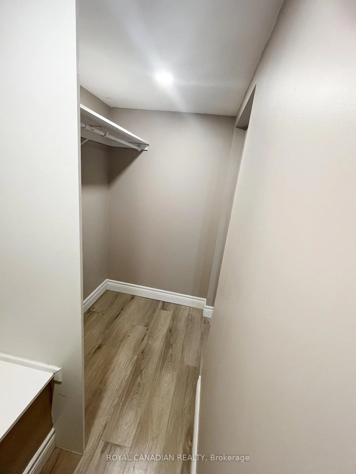 Photo 8 of Unit BSMT, 644 Athol Street E, Oshawa, Donevan — HOMEH