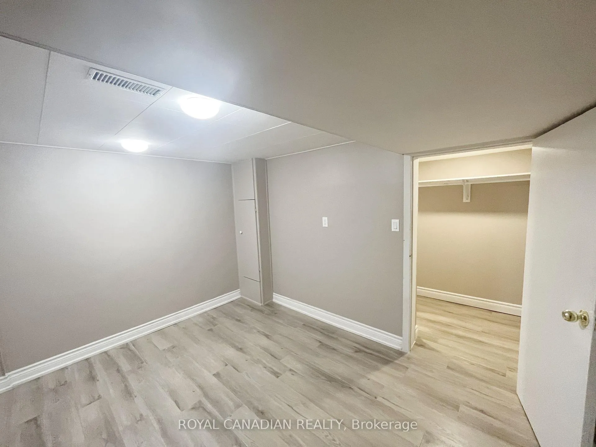 Photo 9 of Unit BSMT, 644 Athol Street E, Oshawa, Donevan — HOMEH