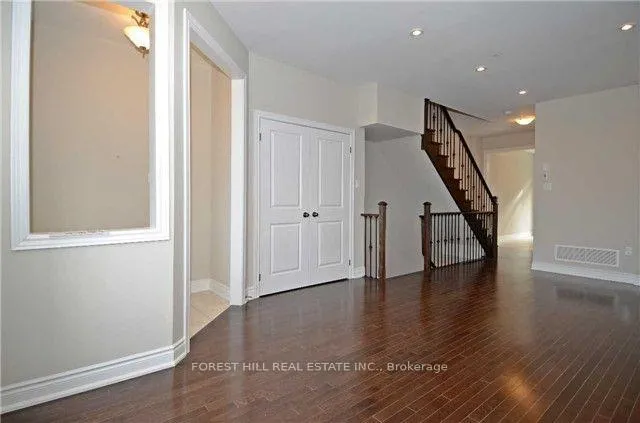 Photo 5 of Unit 3, 1331 Major Mackenzie Drive W, Vaughan, Patterson — HOMEH