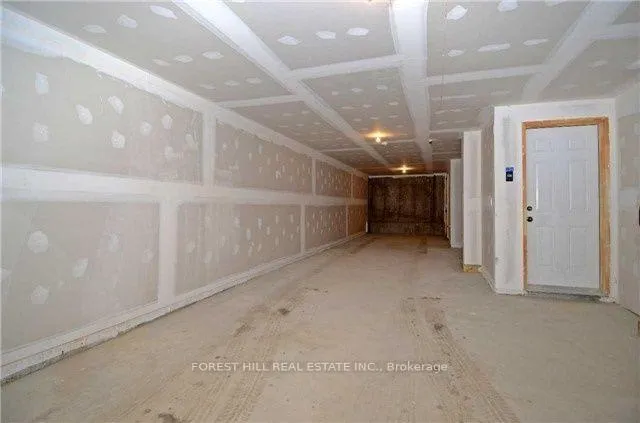 Photo 16 of Unit 3, 1331 Major Mackenzie Drive W, Vaughan, Patterson — HOMEH
