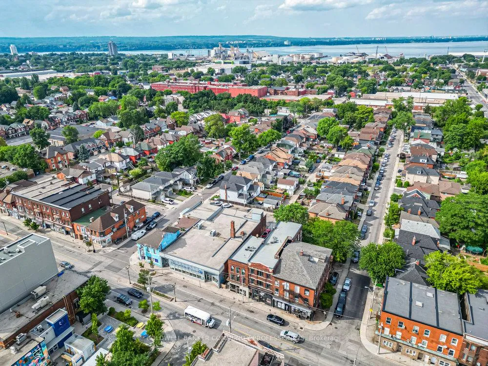Photo 9 of Unit 202, 433 Barton Street E, Hamilton, Landsdale — HOMEH