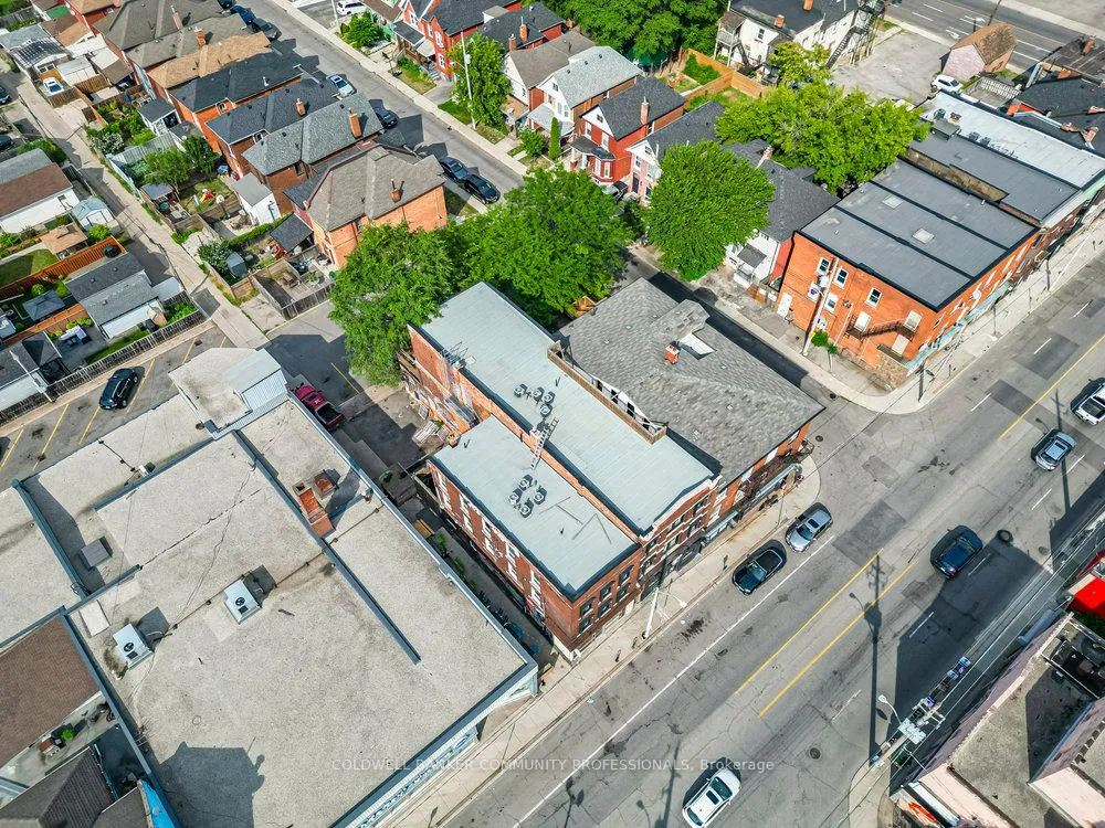 Photo 15 of Unit 202, 433 Barton Street E, Hamilton, Landsdale — HOMEH