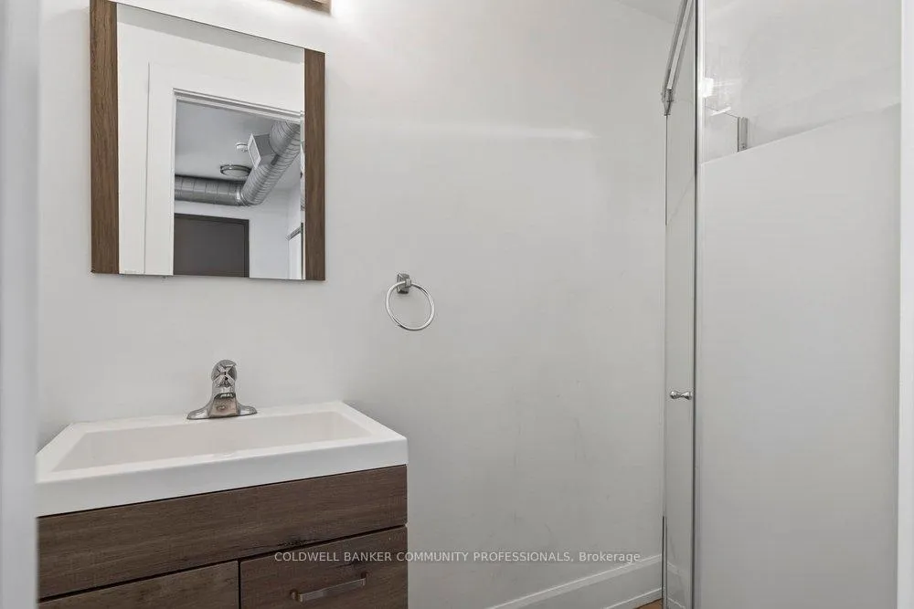 Photo 32 of Unit 202, 433 Barton Street E, Hamilton, Landsdale — HOMEH