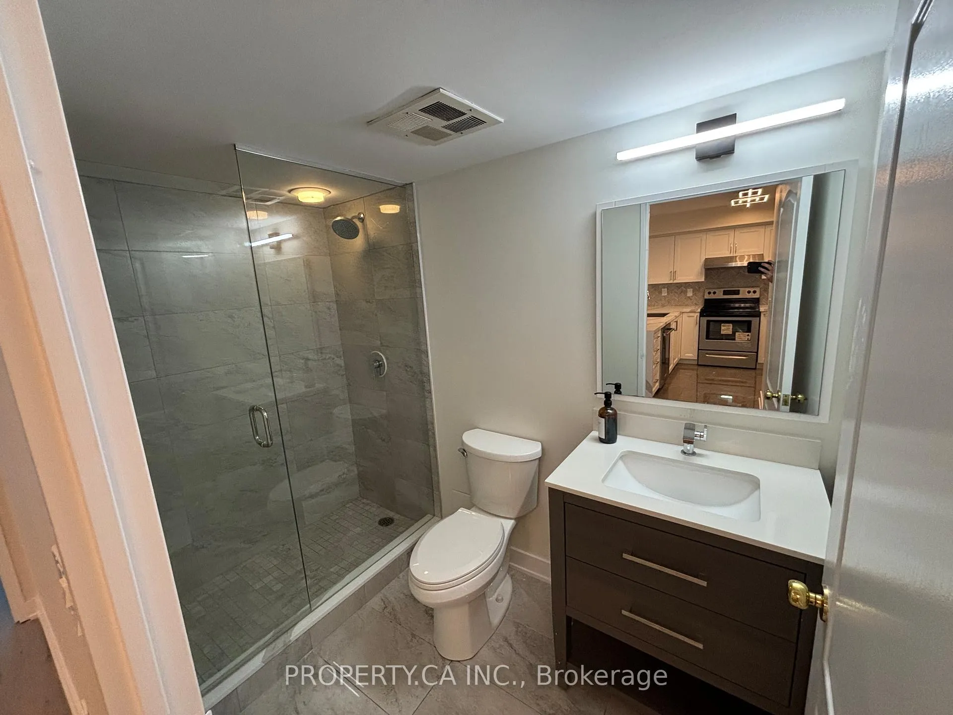 Photo 14 of Unit 1106, 135 Pond Drive, Markham, Commerce Valley — HOMEH