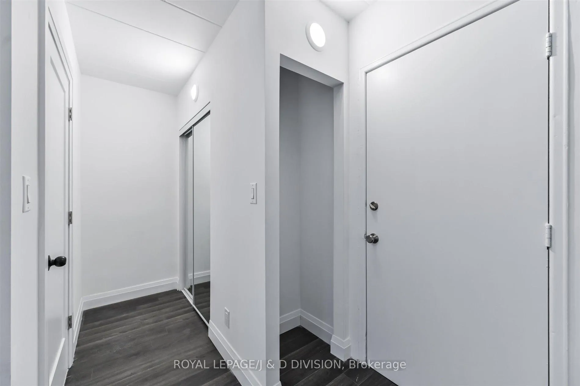 Photo 6 of Unit 07, 325 Sammon Avenue, Toronto, Danforth Village-East York — HOMEH