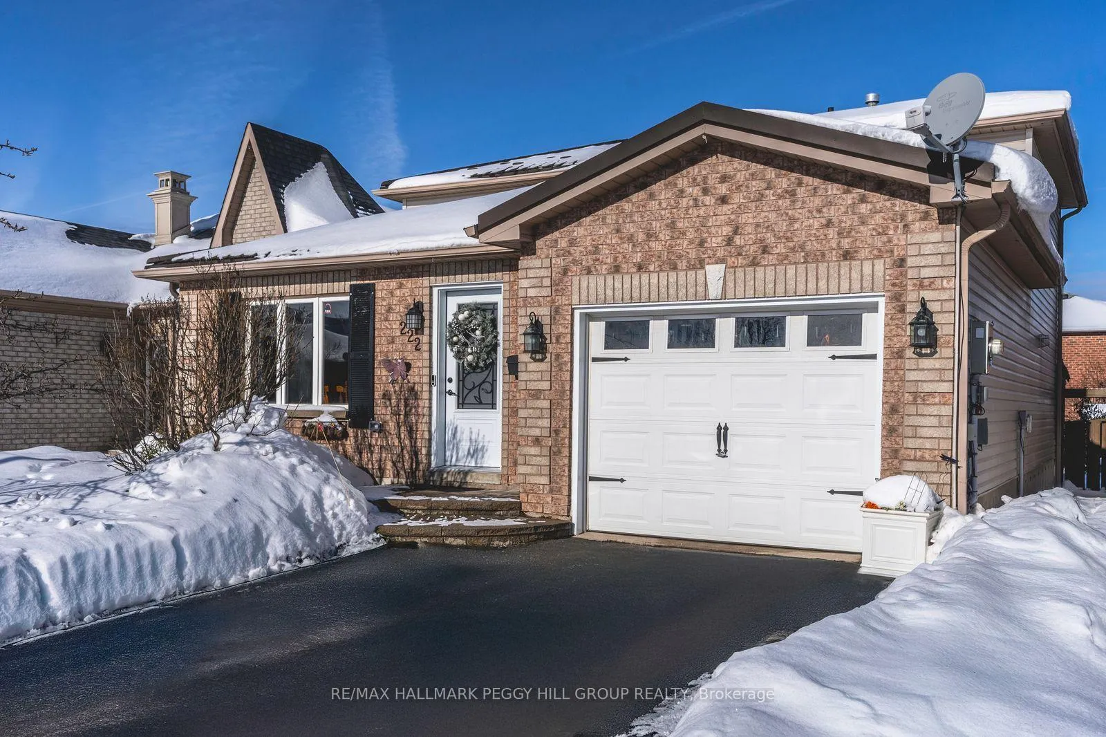 Front of 222 Country Lane