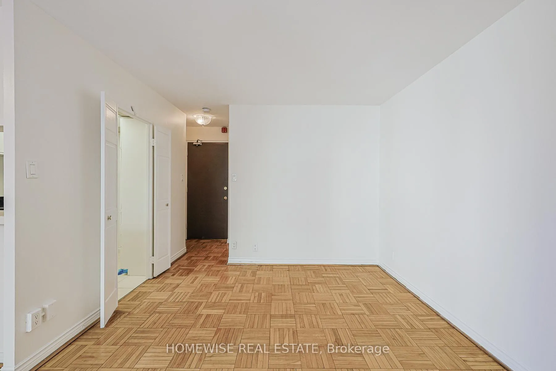 Photo 16 of Unit 311, 485 Kingston Road, Toronto, The Beaches — HOMEH