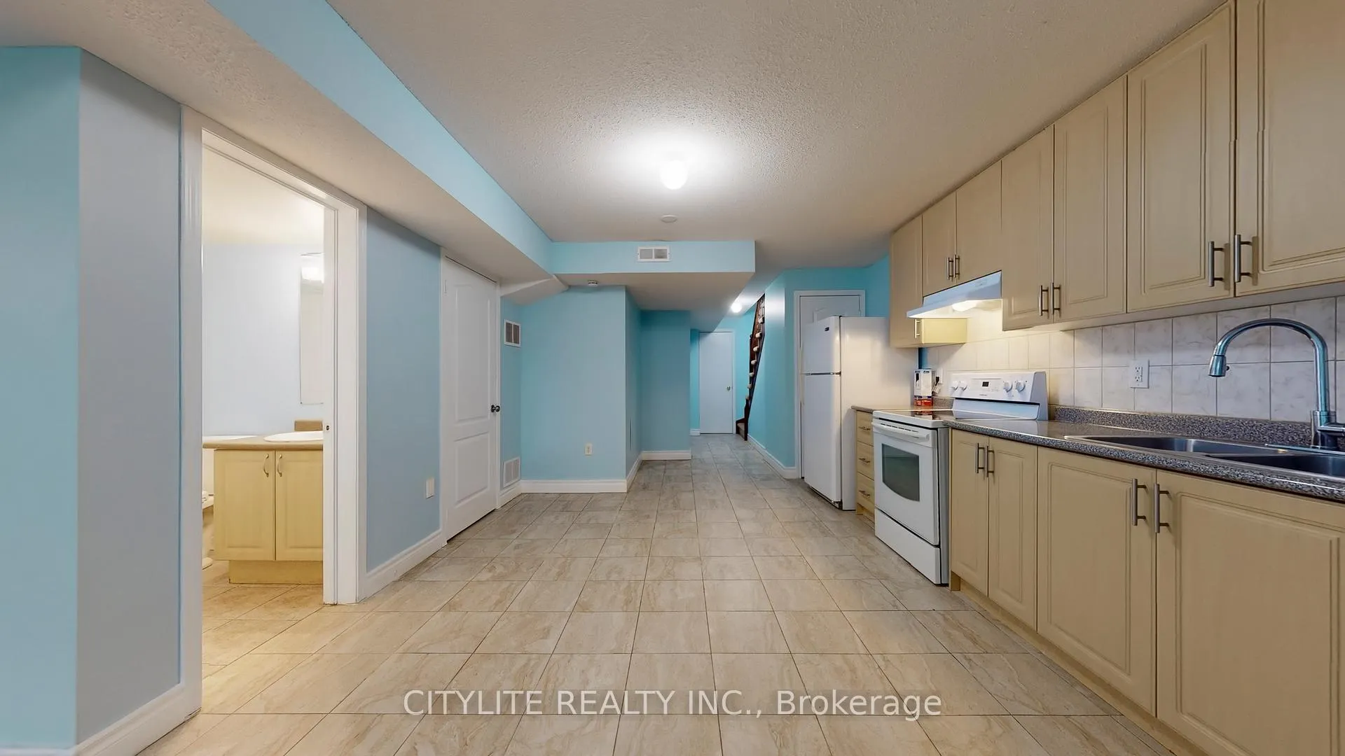 Photo 13 of Unit Lower, 39 Kimble Avenue, Clarington, Bowmanville — HOMEH