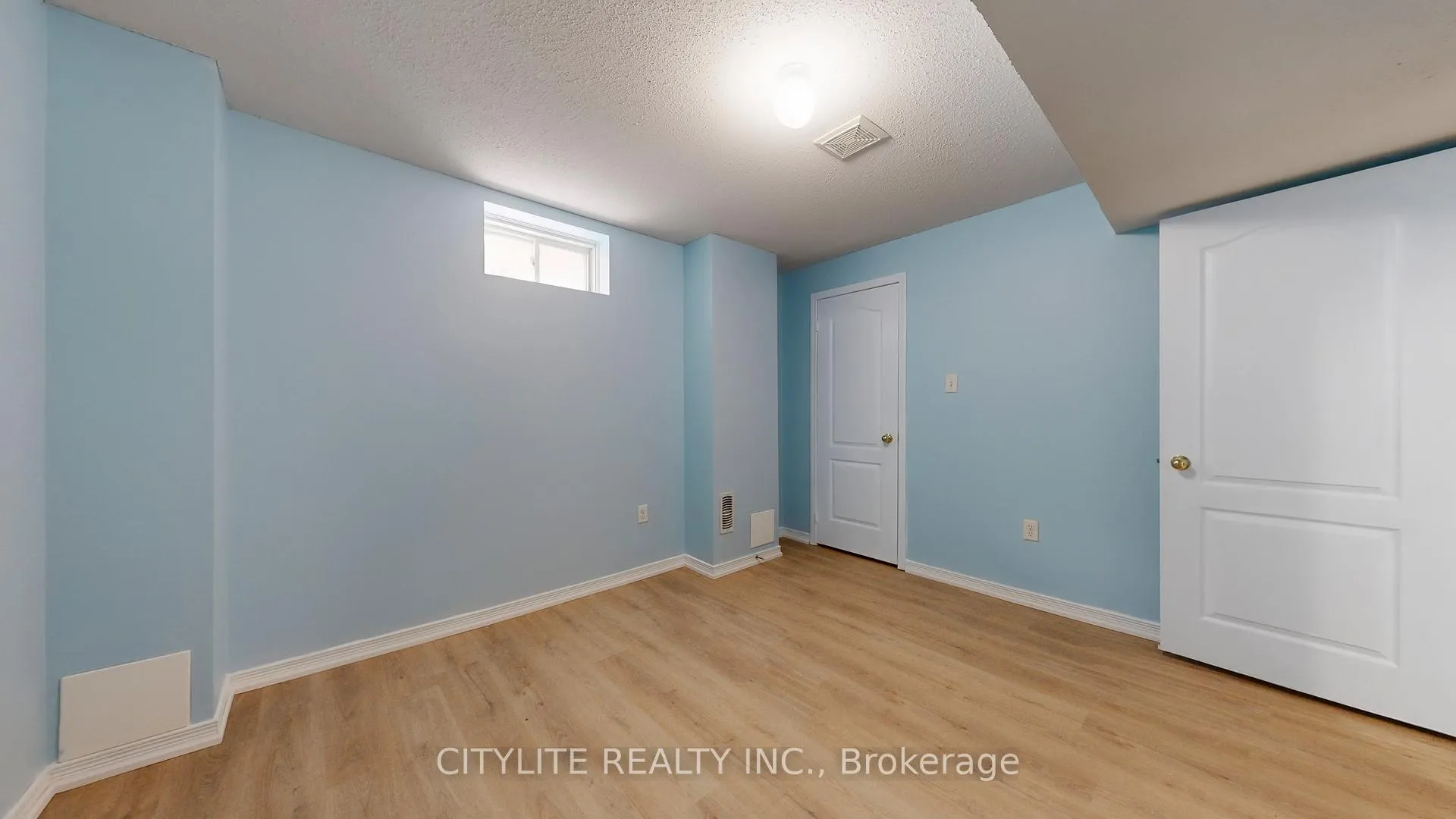 Photo 19 of Unit Lower, 39 Kimble Avenue, Clarington, Bowmanville — HOMEH