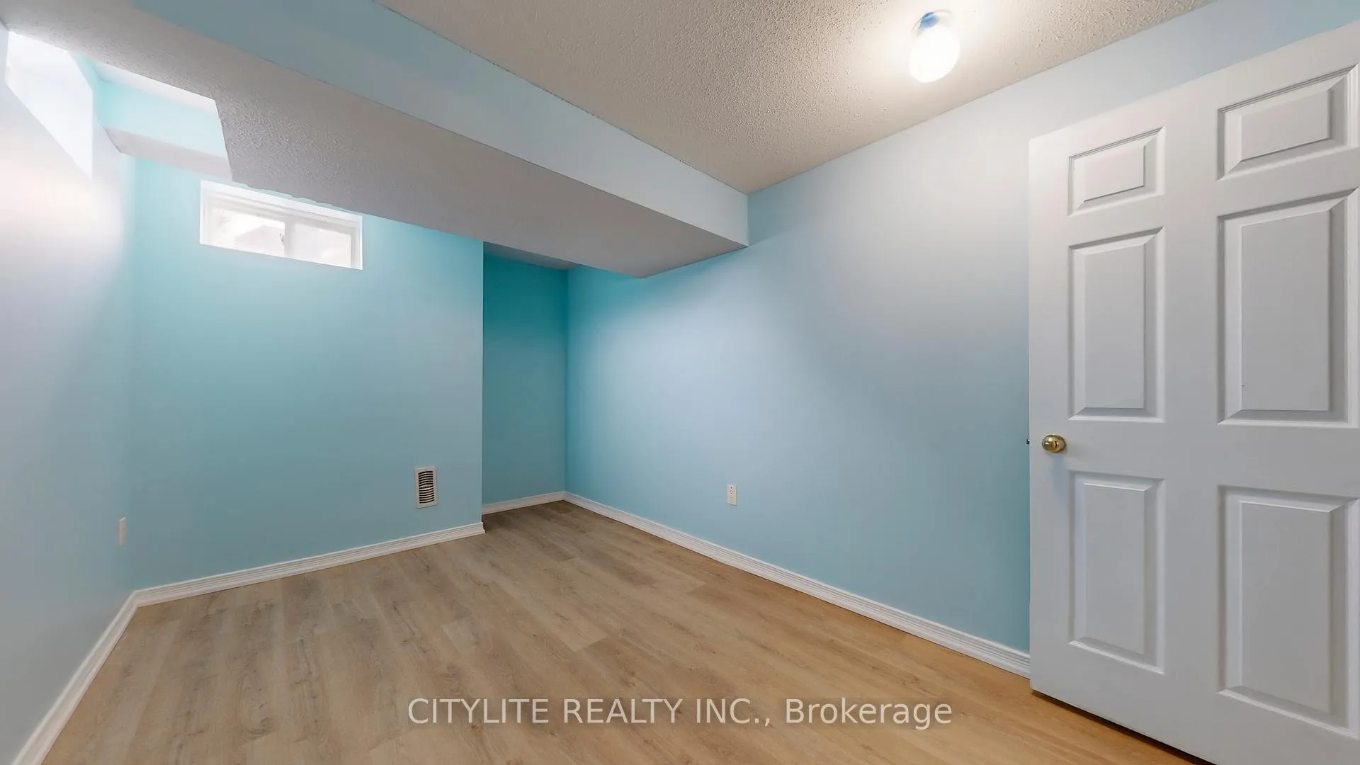 Photo 23 of Unit Lower, 39 Kimble Avenue, Clarington, Bowmanville — HOMEH