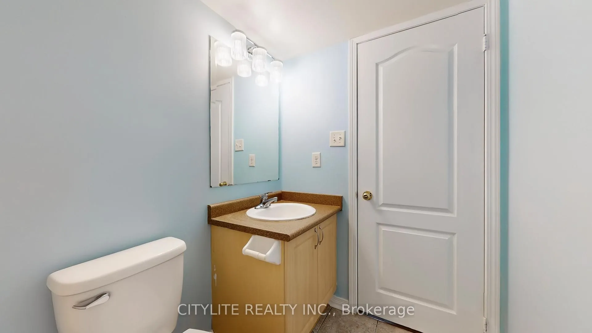 Photo 28 of Unit Lower, 39 Kimble Avenue, Clarington, Bowmanville — HOMEH