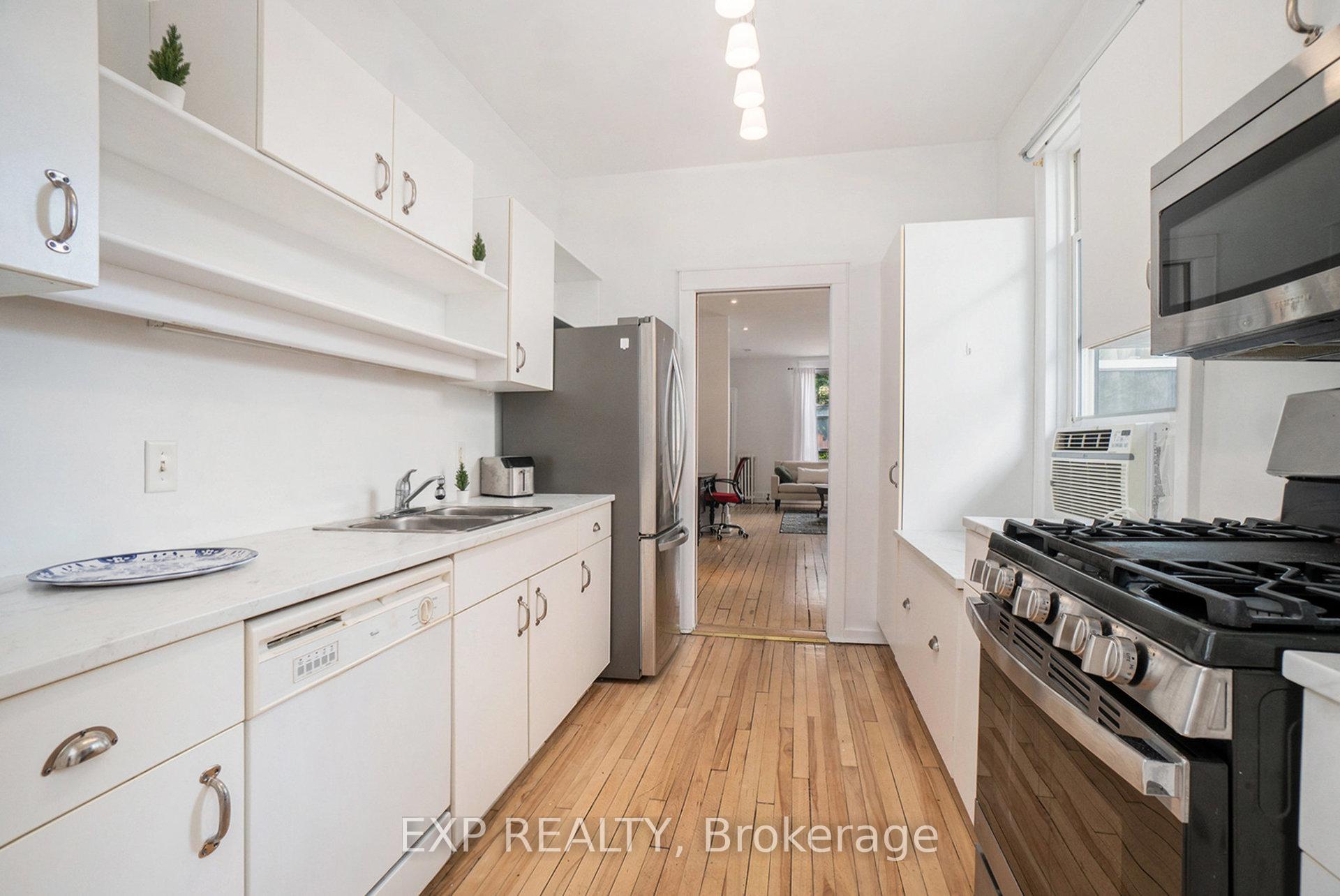 Photo 16 of 208 Clarence Street, Ottawa, Lower Town/Byward Market — HOMEH