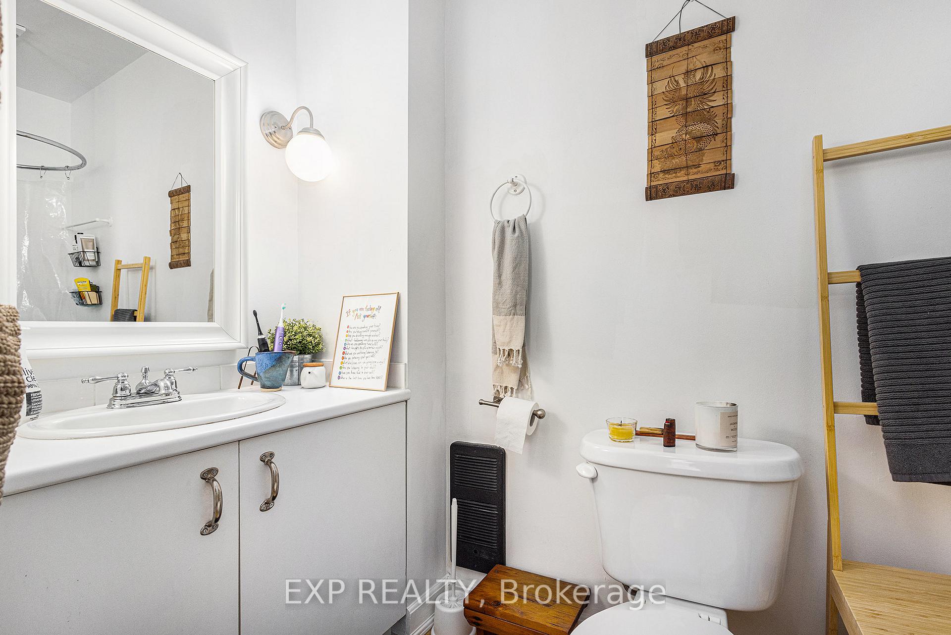 Photo 38 of 208 Clarence Street, Ottawa, Lower Town/Byward Market — HOMEH
