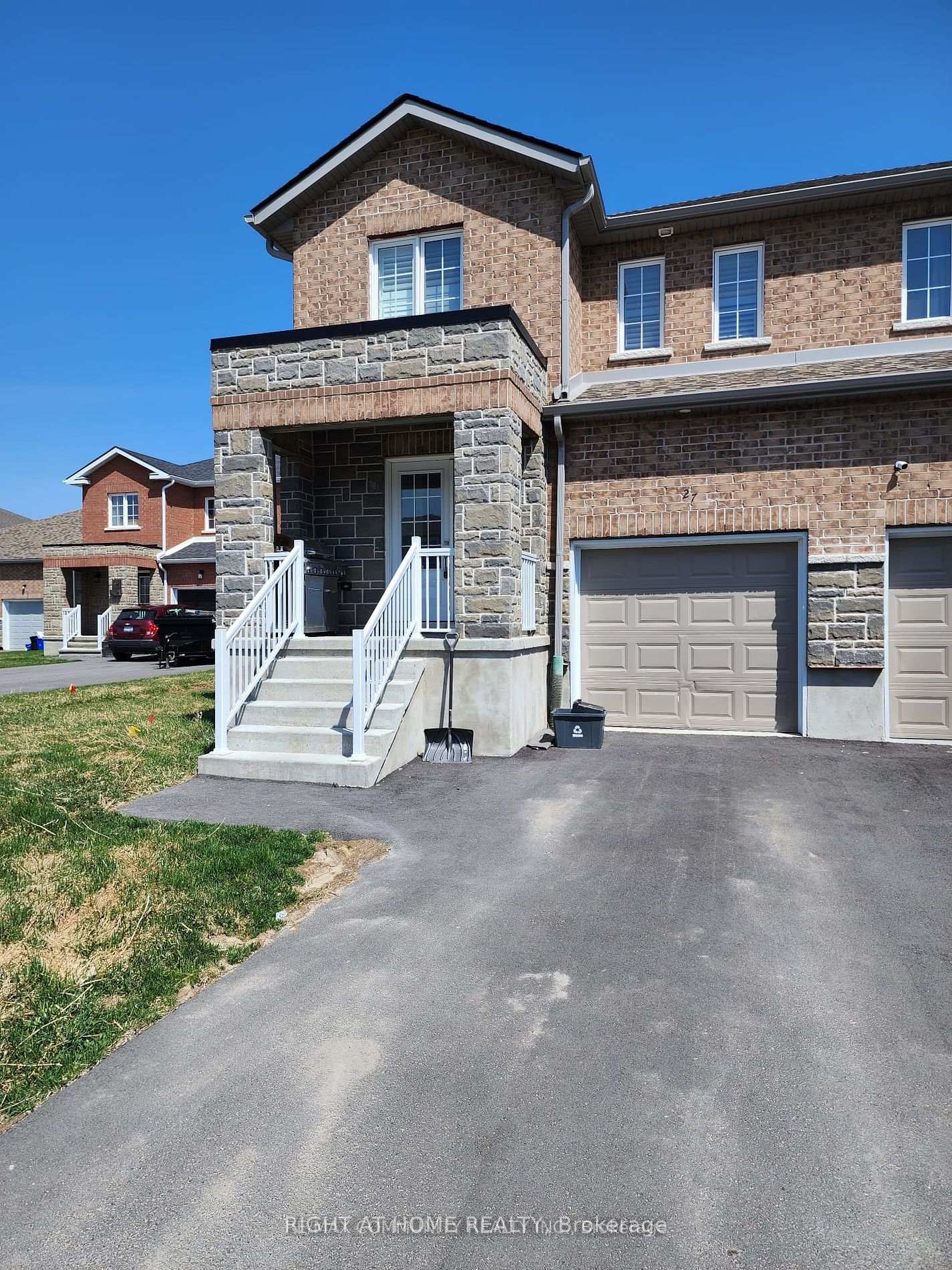 Photo 2 of 27 Tegan Court, Loyalist, Odessa — HOMEH