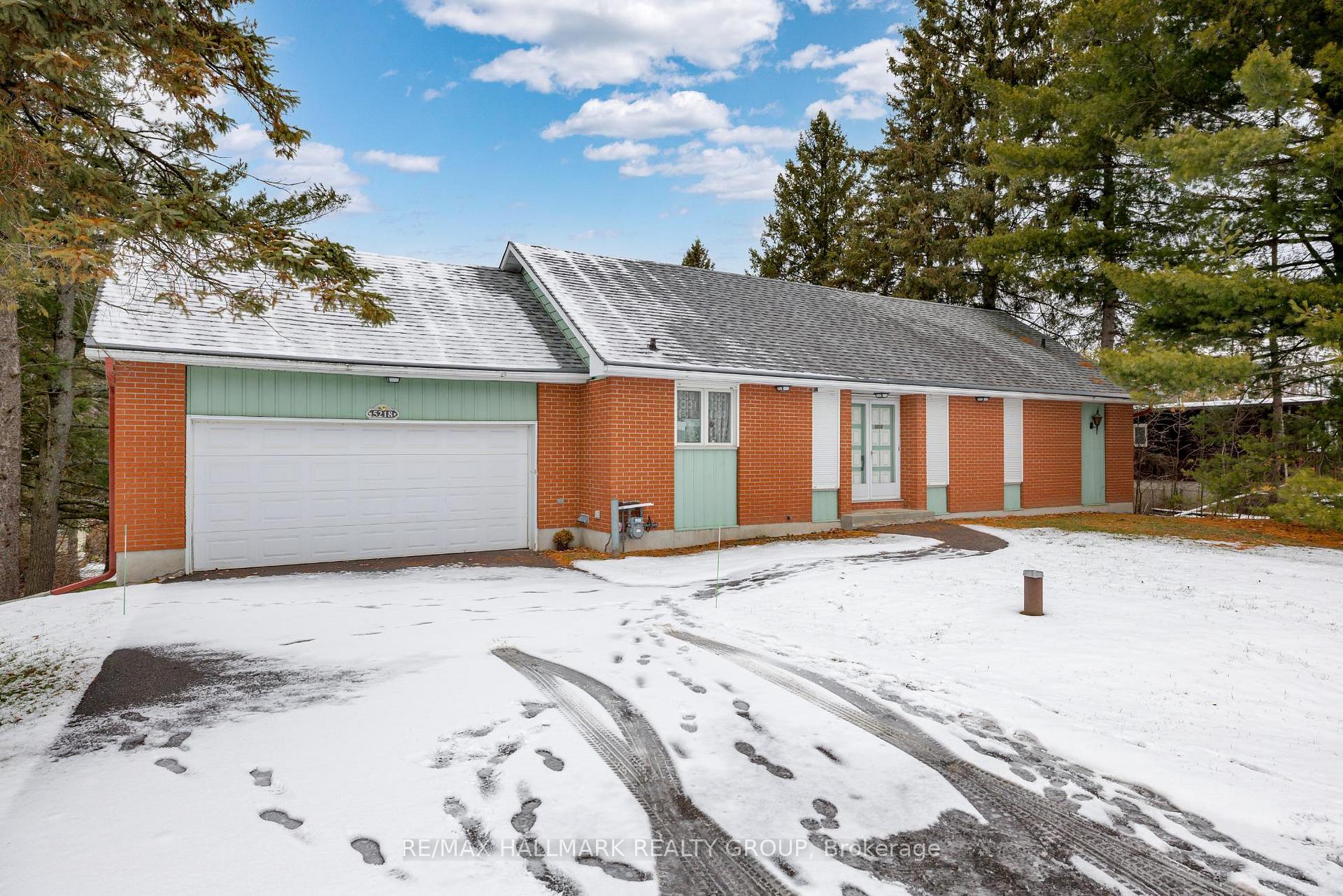 Photo 1 of 5218 Mclean Crescent, Ottawa, Manotick Long Island & Nicholls Island — HOMEH