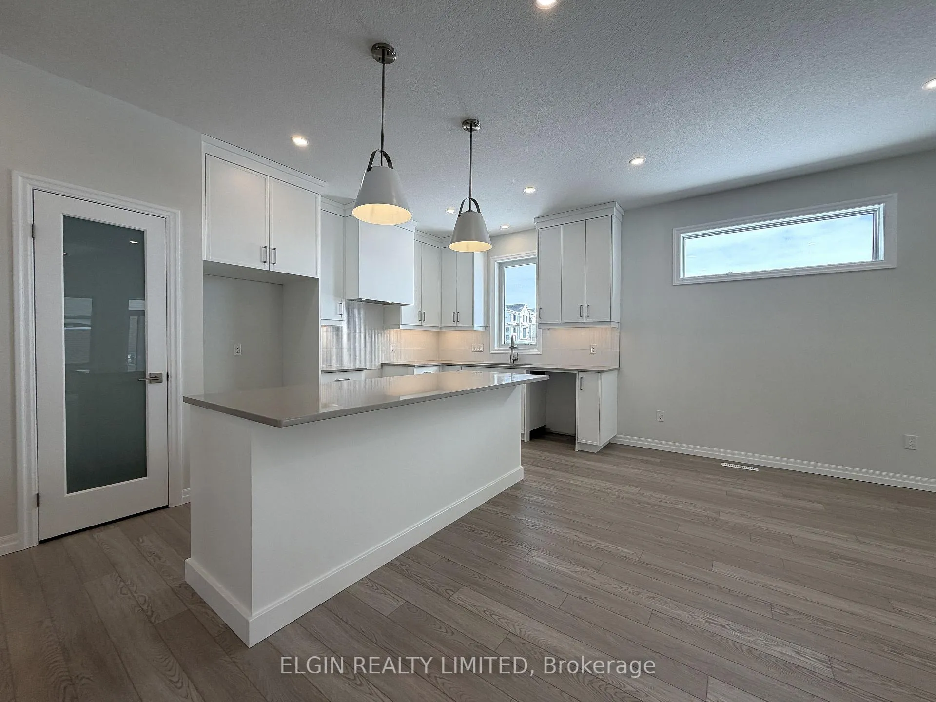 Photo 6 of 253 Renaissance Drive, St. Thomas — HOMEH