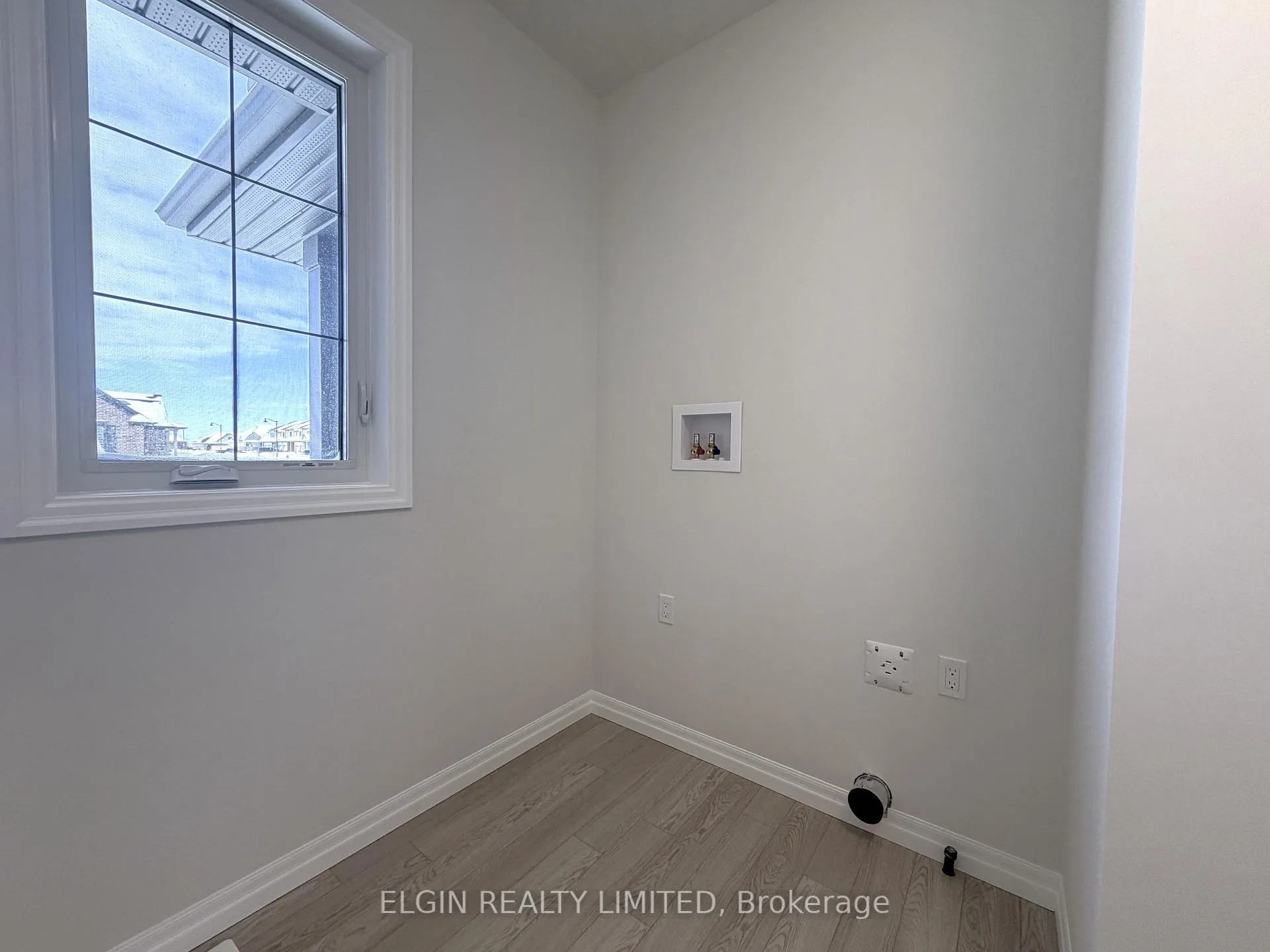Photo 13 of 253 Renaissance Drive, St. Thomas — HOMEH