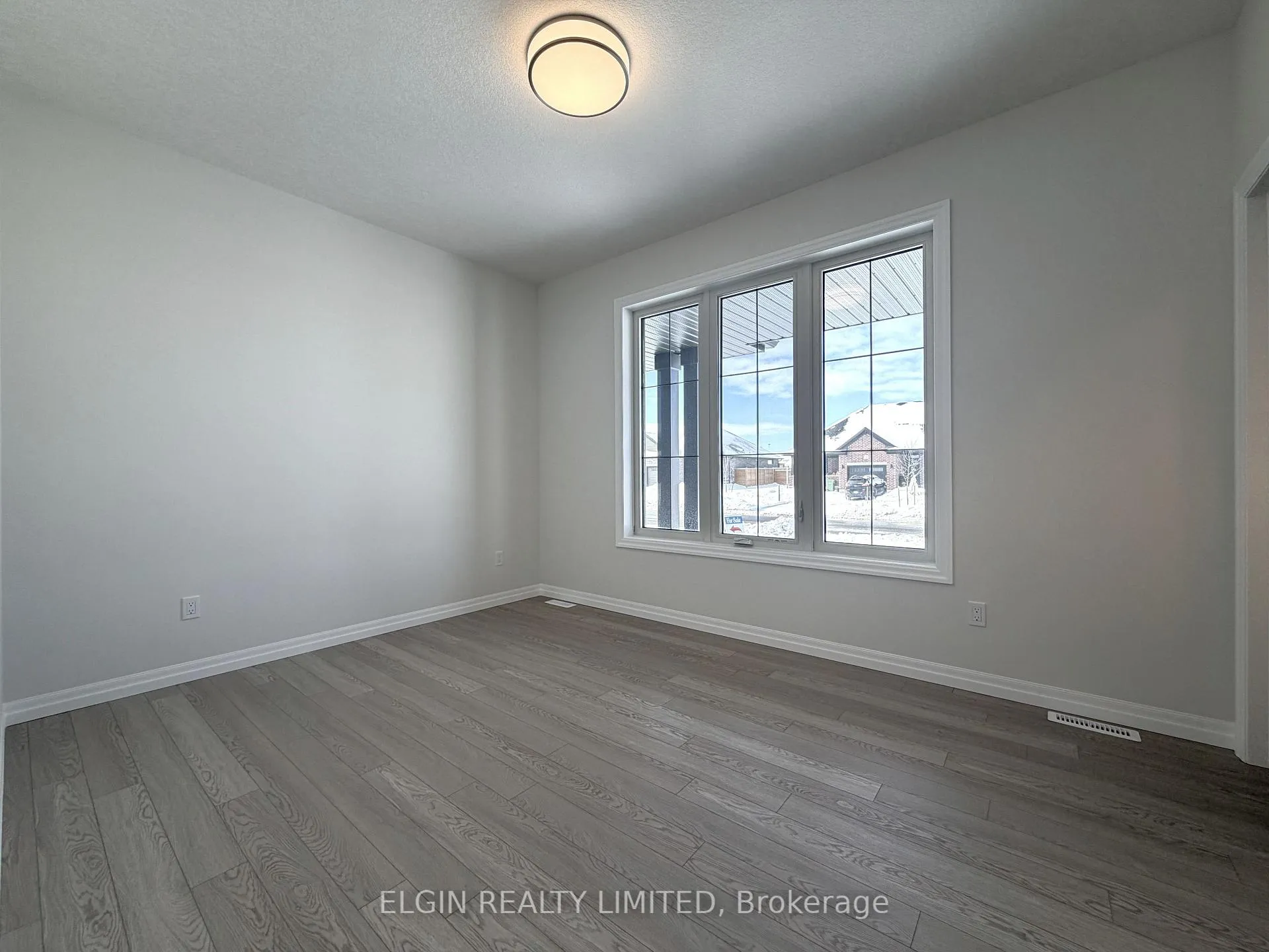 Photo 15 of 253 Renaissance Drive, St. Thomas — HOMEH