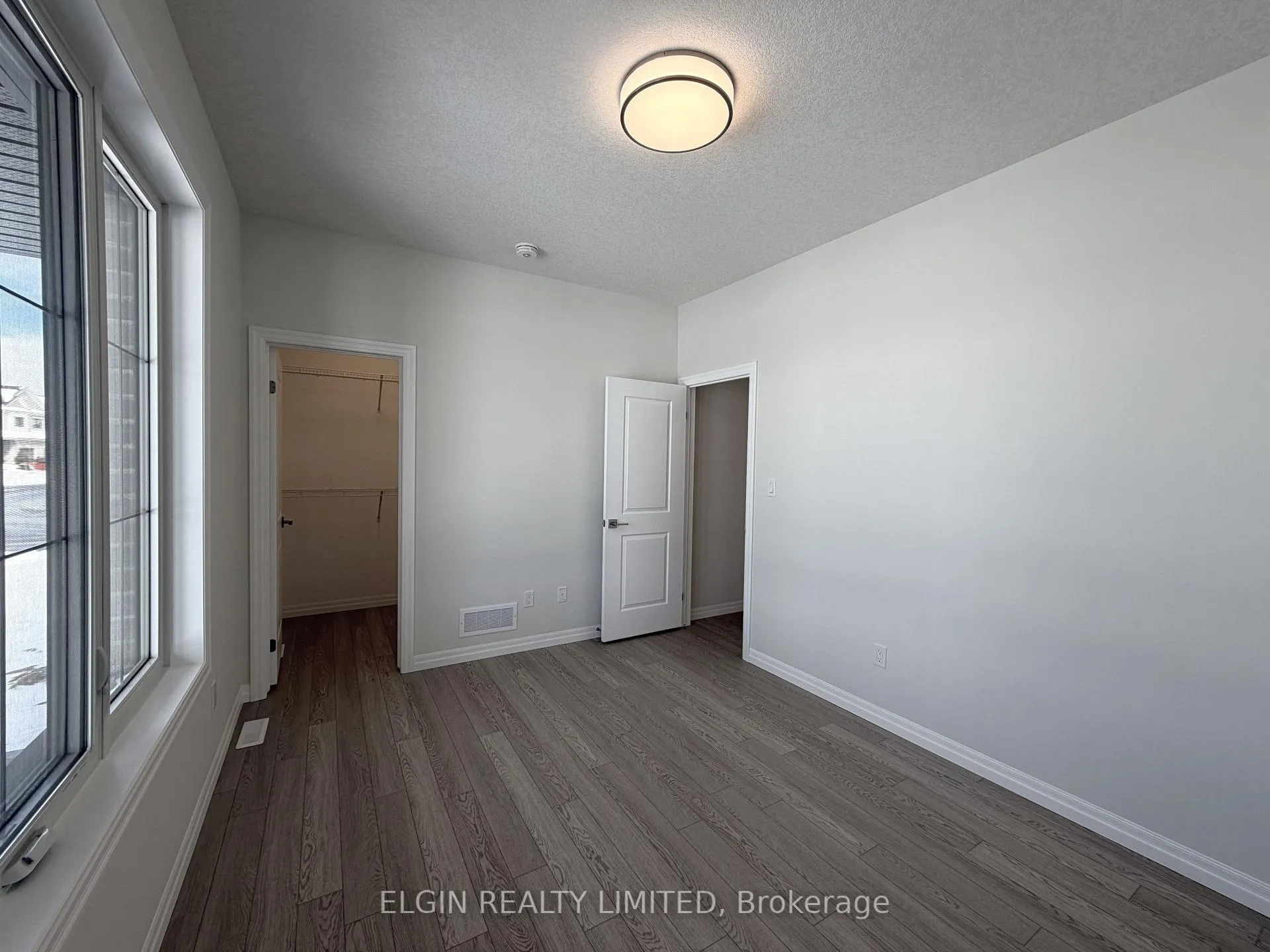 Photo 16 of 253 Renaissance Drive, St. Thomas — HOMEH