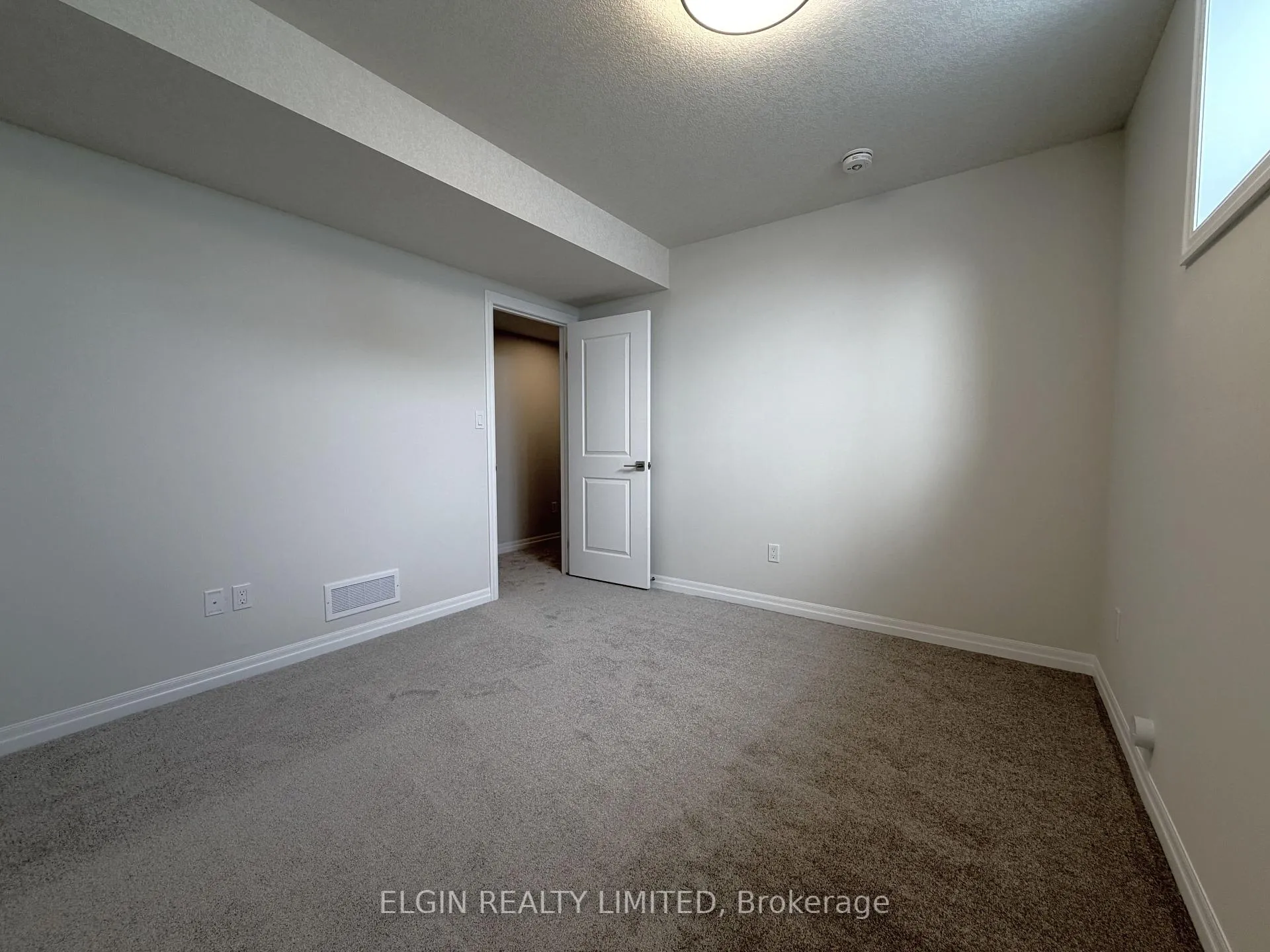 Photo 27 of 253 Renaissance Drive, St. Thomas — HOMEH