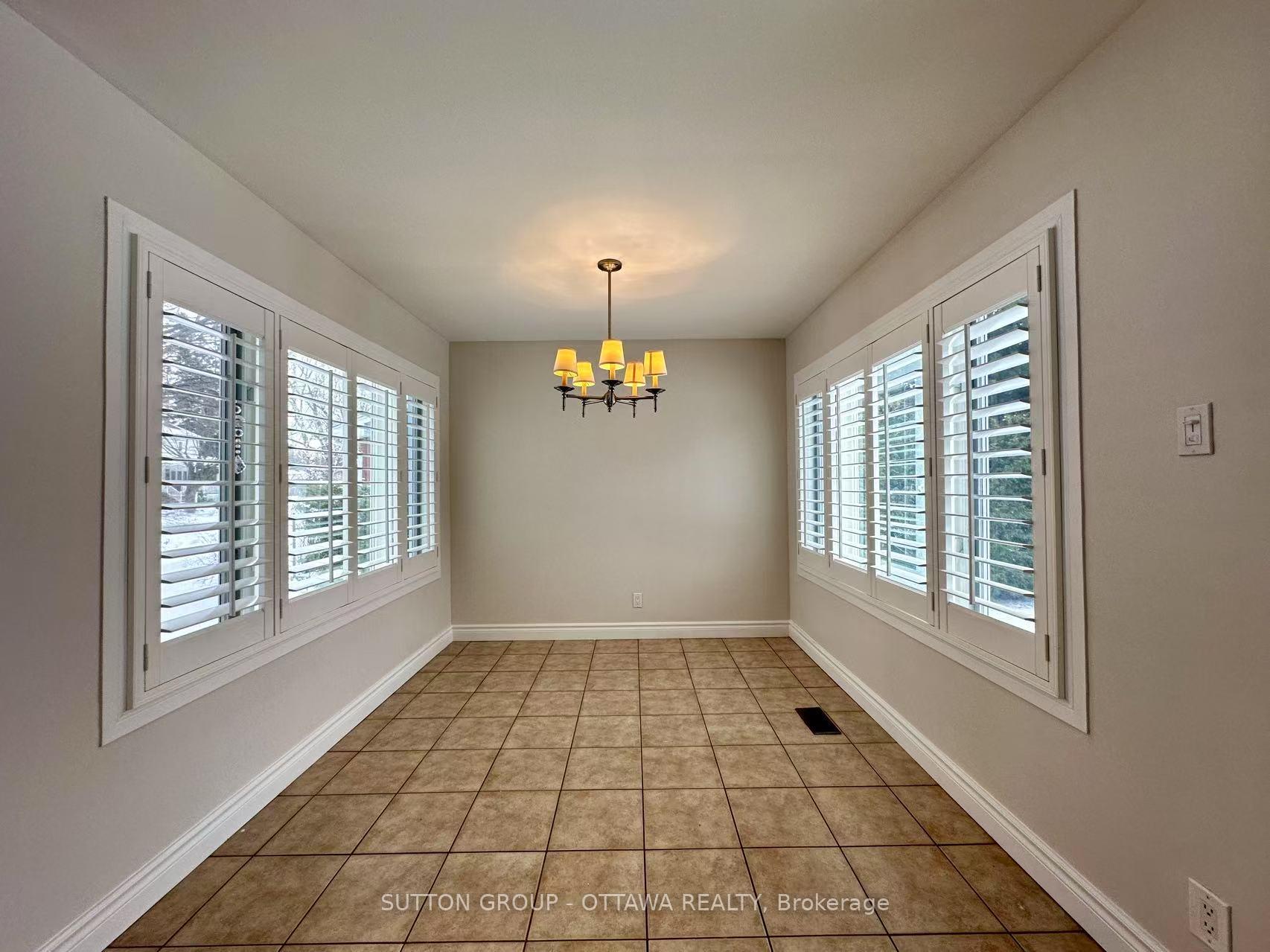 Photo 6 of 21 Granton Avenue, Ottawa, Meadowlands/St. Claire Gardens — HOMEH