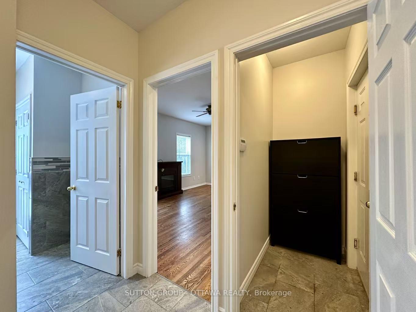 Photo 11 of 21 Granton Avenue, Ottawa, Meadowlands/St. Claire Gardens — HOMEH